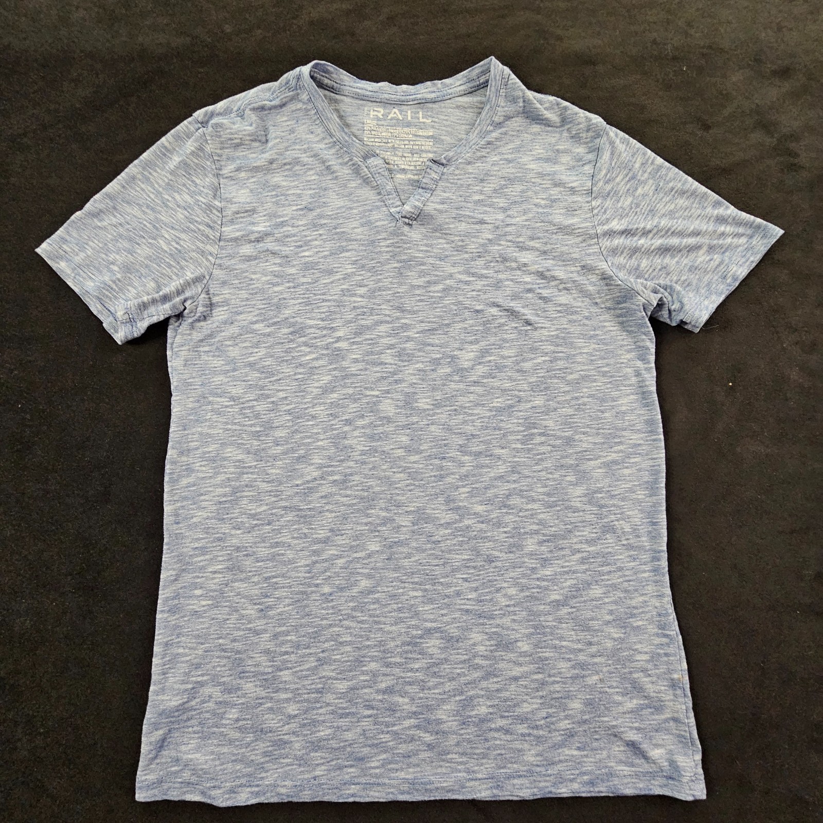 Trail Blue Short Sleeve Heathered V-Neck T-Shirt Men’s L