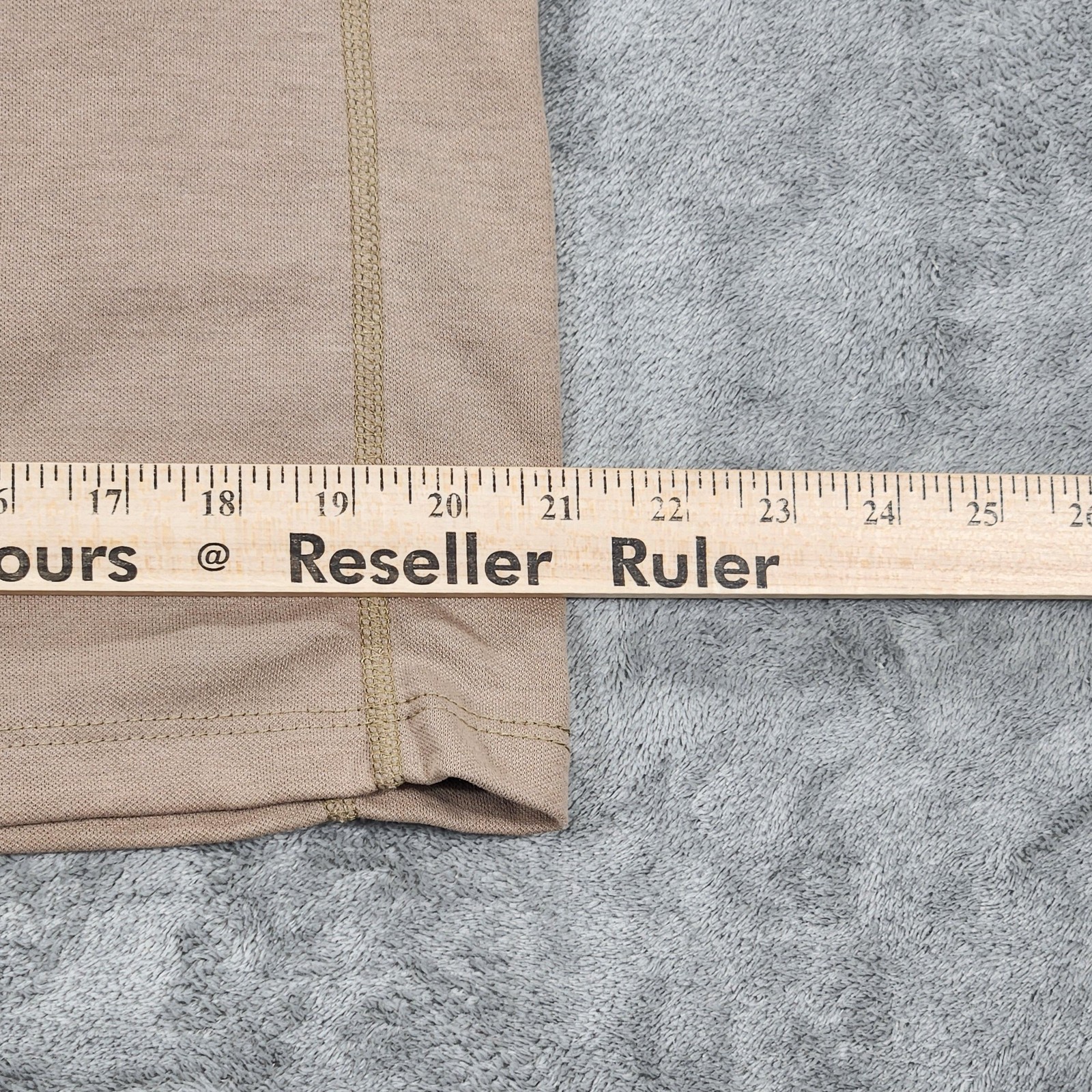 Bulwark FR Shirt Mens Medium Beige Henley Long Sleeve Flame Resistant Workwear