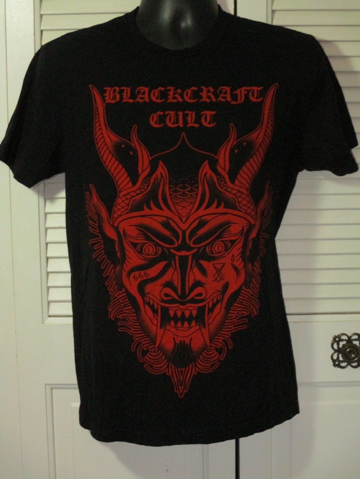 Black Craft Cult Horned Devil Black Graphic Goth T-Shirt Men’s M