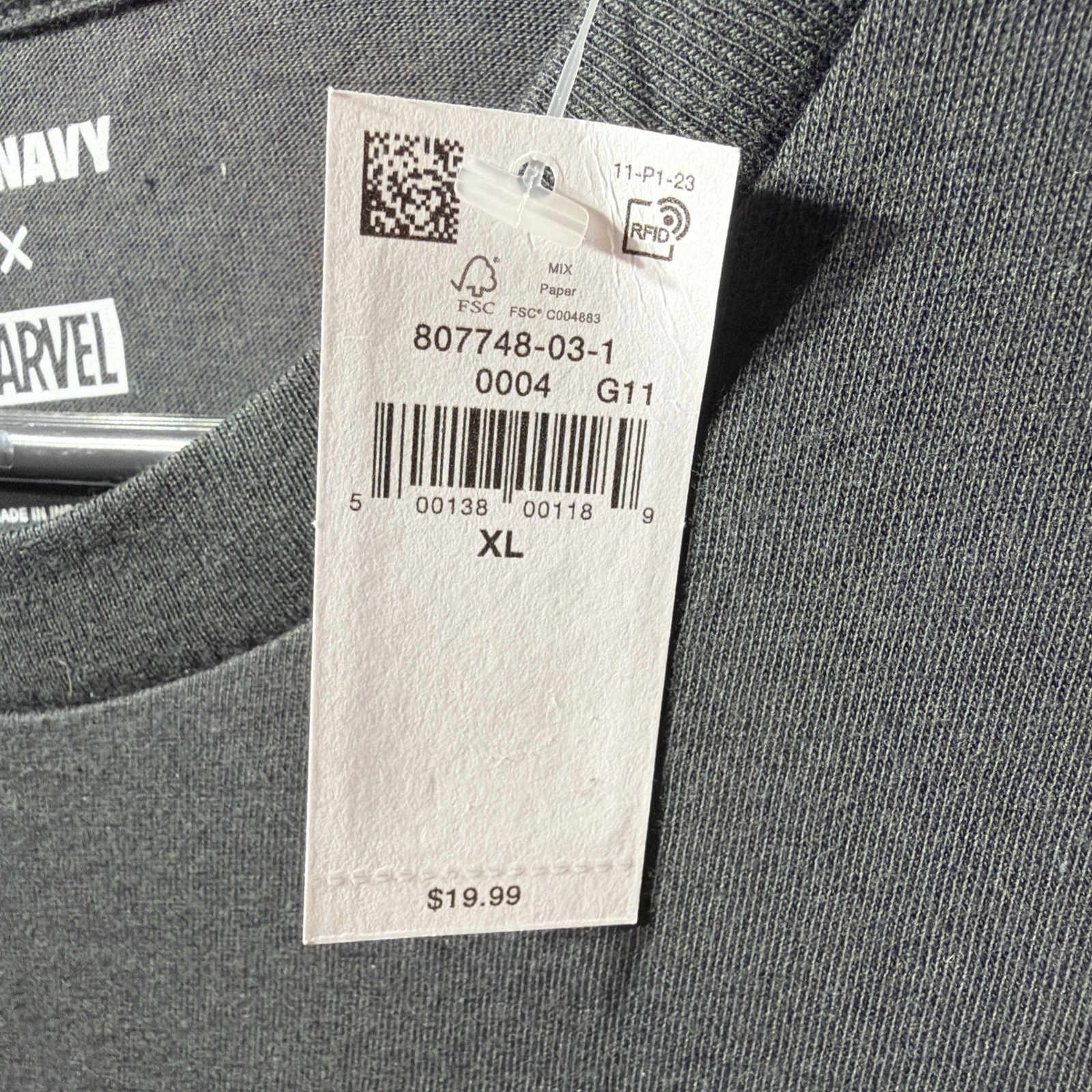 Marvel Thanos Infinity Gauntlet T-Shirt – Size XL – New With Tags – Old Navy