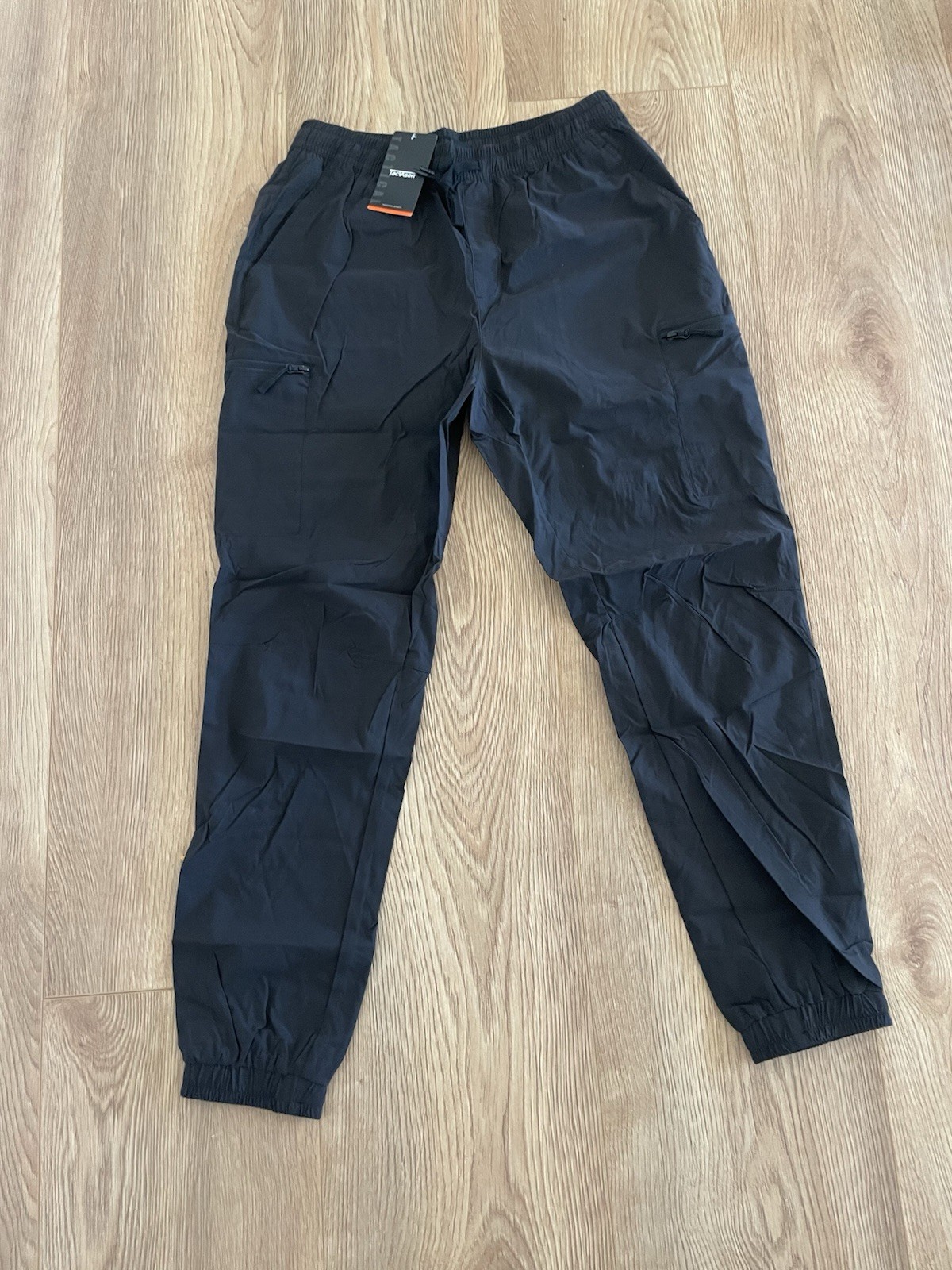 TacVasen Men’s Jogger Pants Black Elastic Waist Zip Pockets Outdoor New w/ Tags