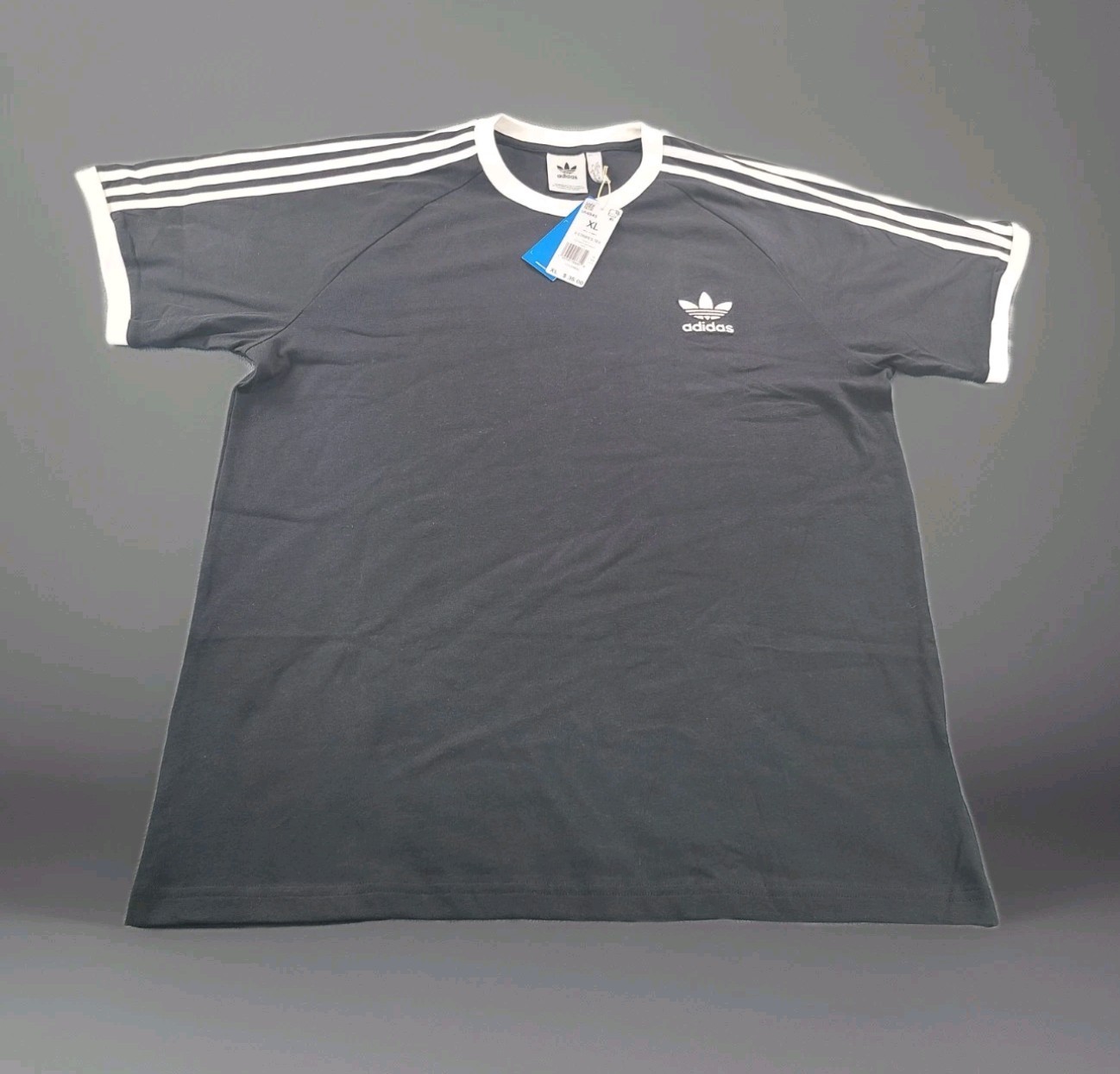 adidas ORIGINALS CALIFORNIA 3 STRIPES TREFOIL Black SHIRT Men’s Size Medium