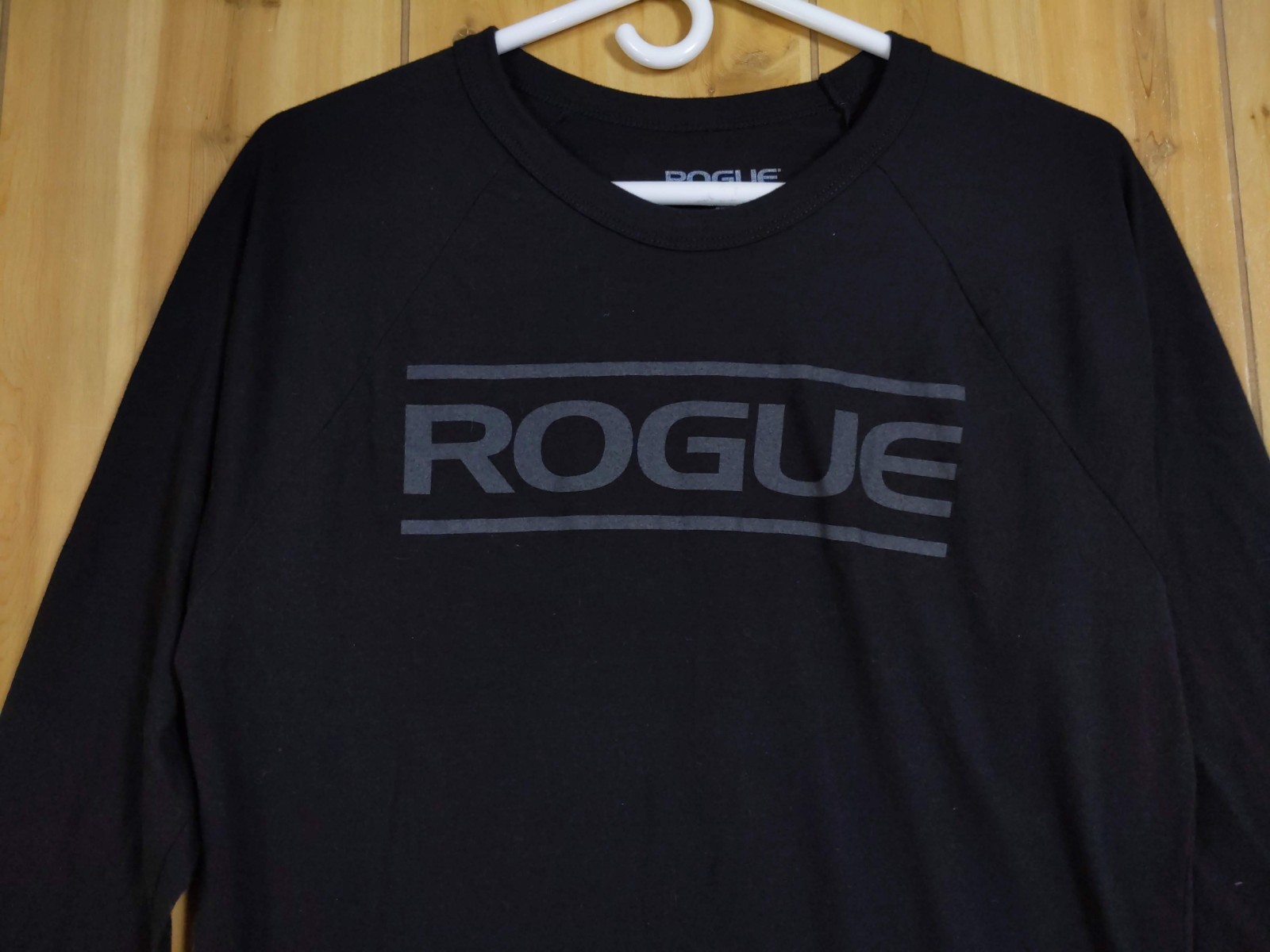 Rogue Fitness Men’s M Black 3/4 Sleeve T-Shirt Cotton Blend Gym Workout Top Lift