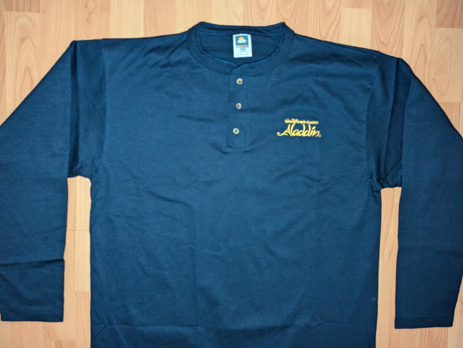Vintage 90s Aladdin Promo Embroidered Logo Single Stitch Henley Disney T-Shirt