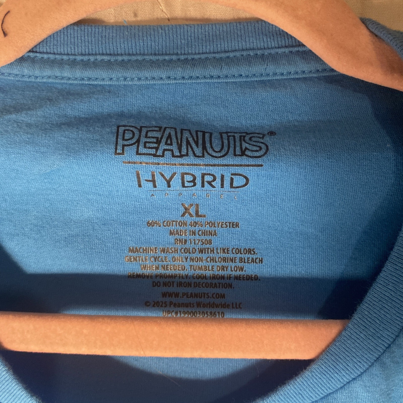 Mens Peanuts Snoopy and Woodstock Blue T Shirt XL Rainbow Graphic Cartoon #G120