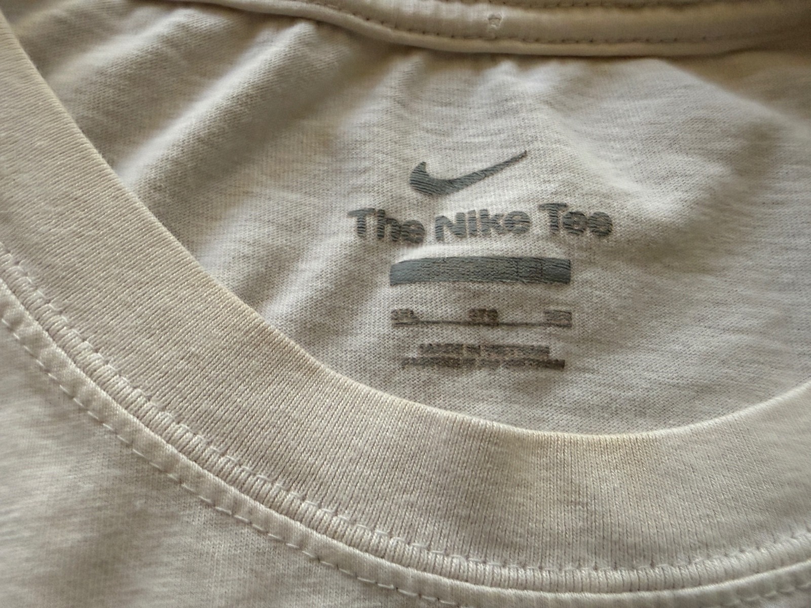 Nike Basketball The Nike Tee White Graphic T-Shirt Size XL