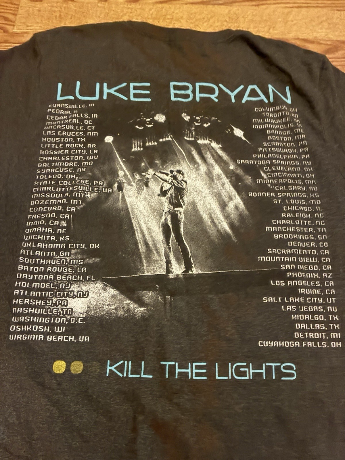 Luke Bryan Kill The Lights Country World Tour T-Shirt Mens Small Black Tee Music