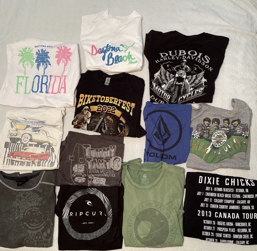 Vintage Clothing T Shirt Lot Of 12 Resale Wholesale Size Large Biker Surfer