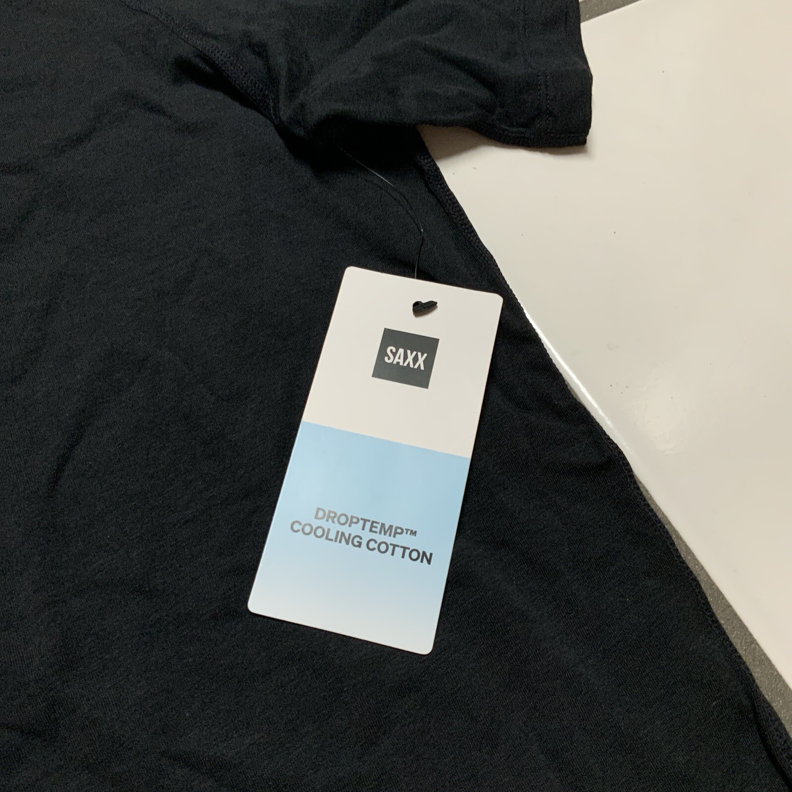 NWT Mens SAXX Droptemp Cooling Cotton T-Shirt Black M