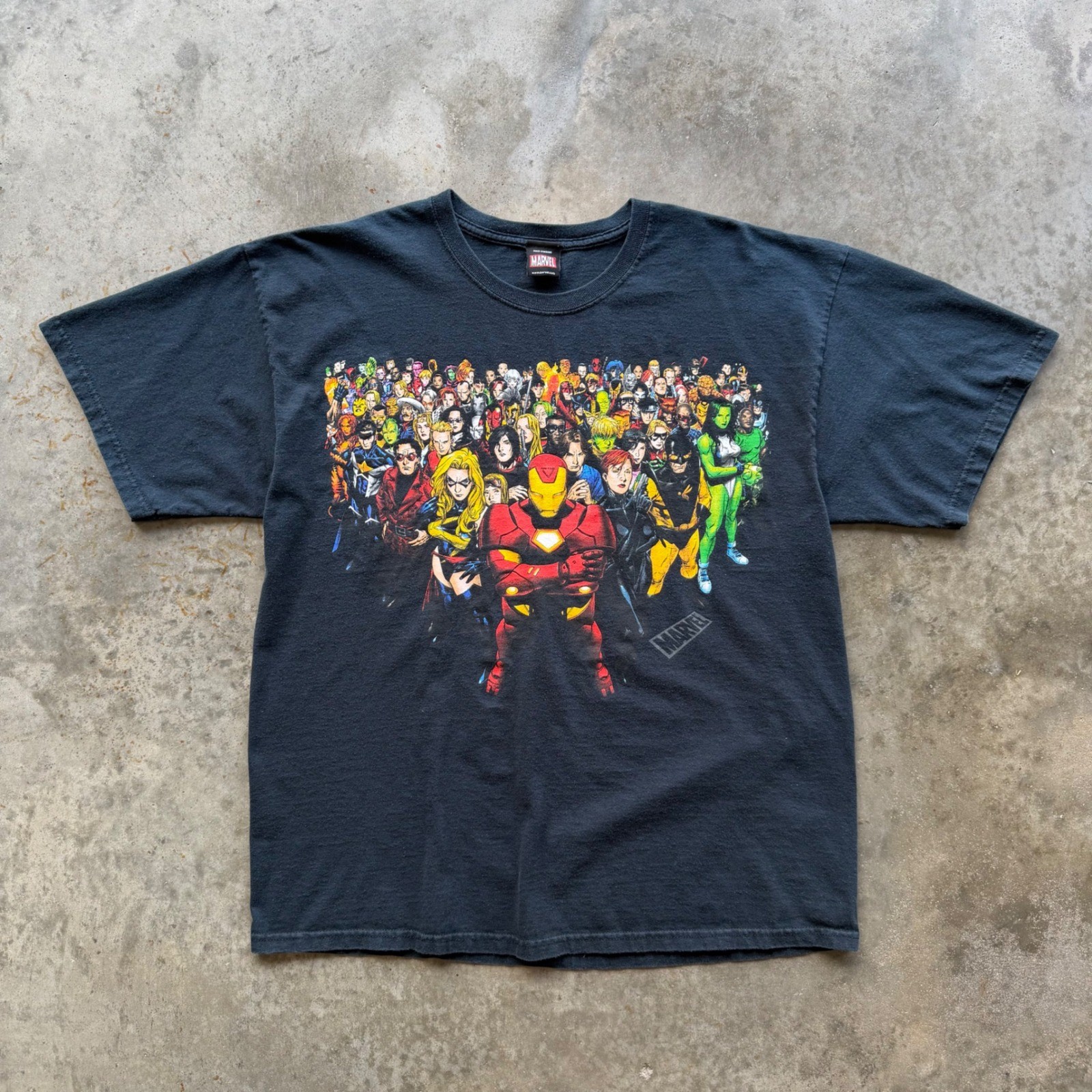 Marvel Mad Engine Lineup Tee Mens XL Black Iron Man Avengers Graphic T-Shirt