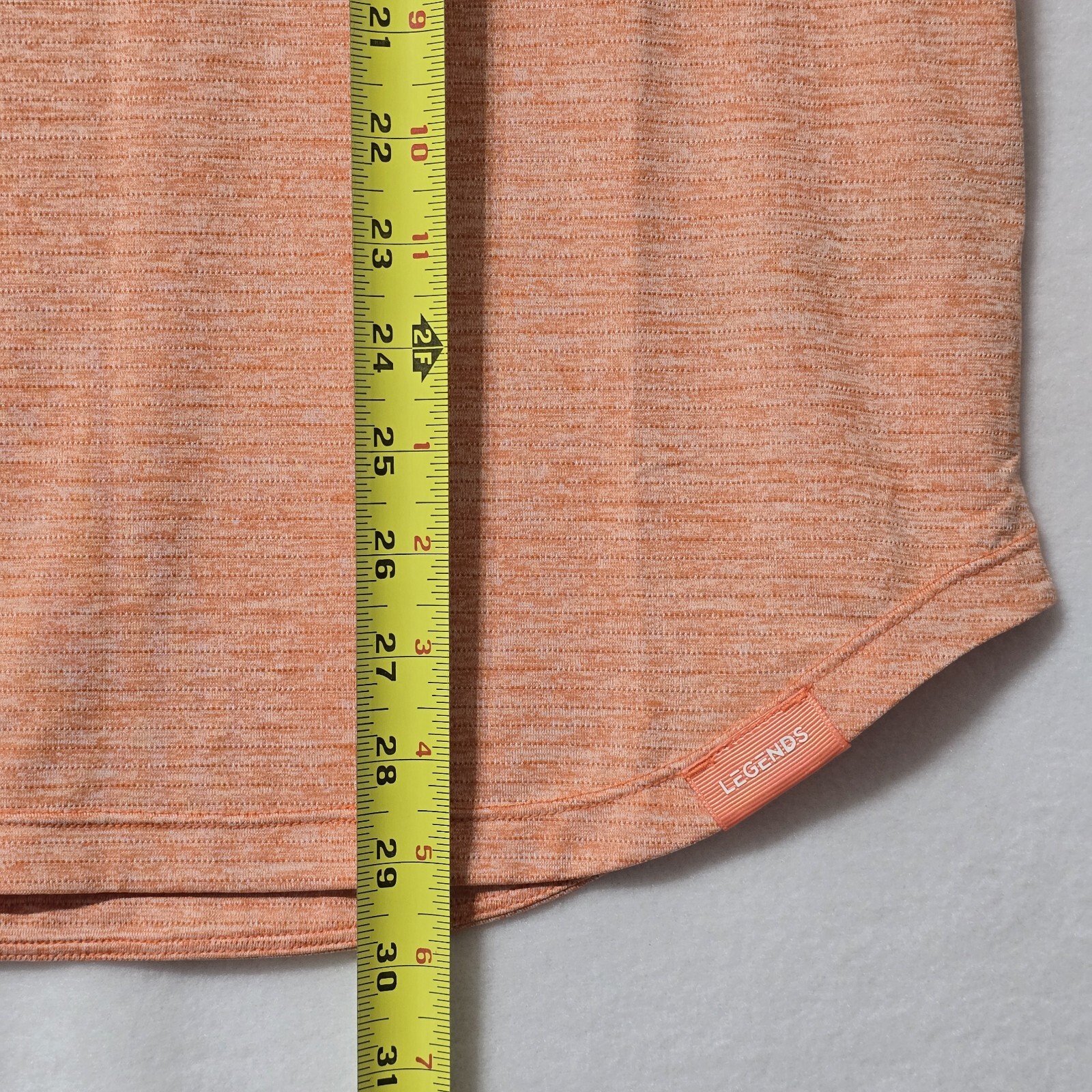 $50 Legends Mens Enzo Tee Coral Heather Sz Medium Athletic Scalloped Hem NWT