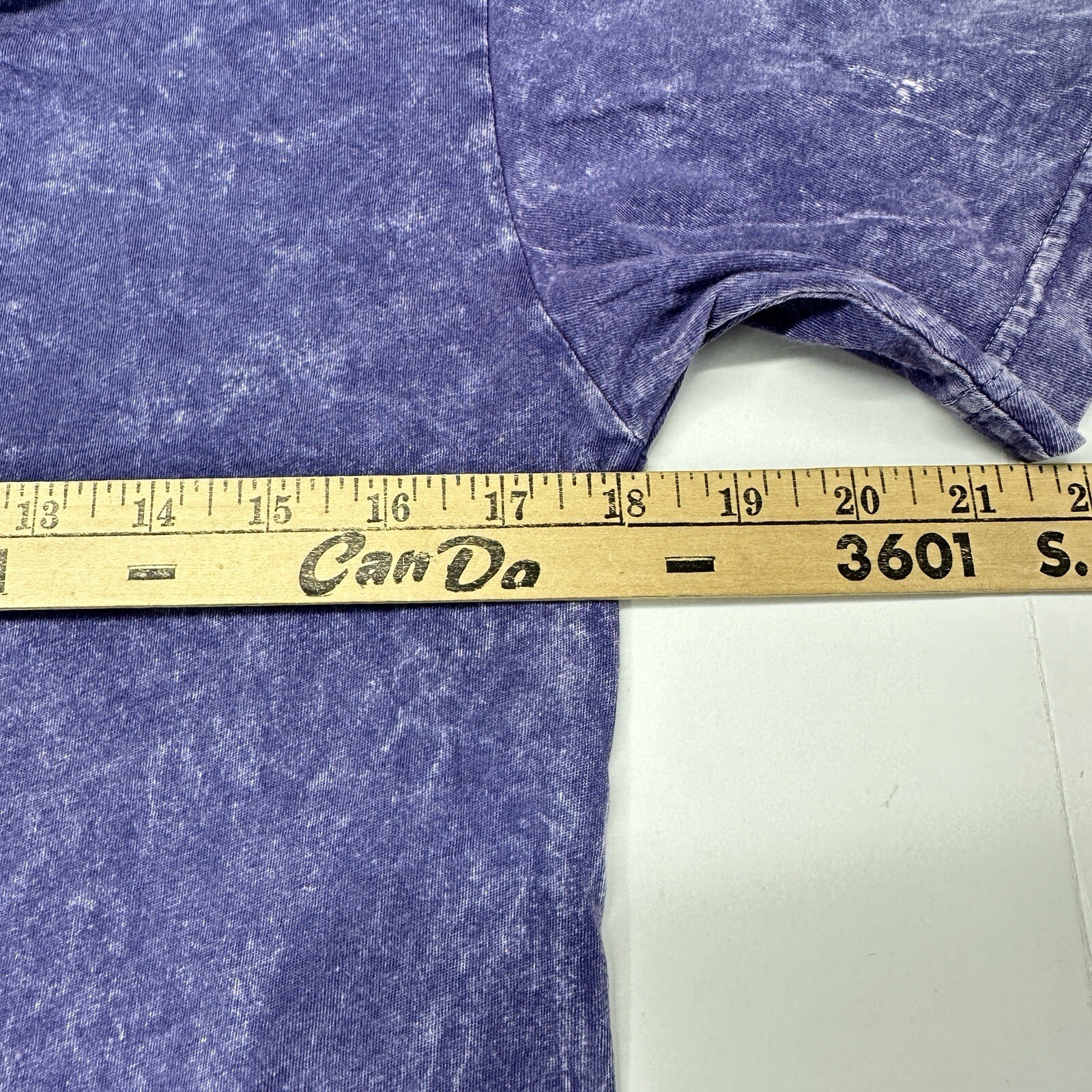 Simple Threads Shirt Adult Unisex M Purple Distressed Style Short Sleeve