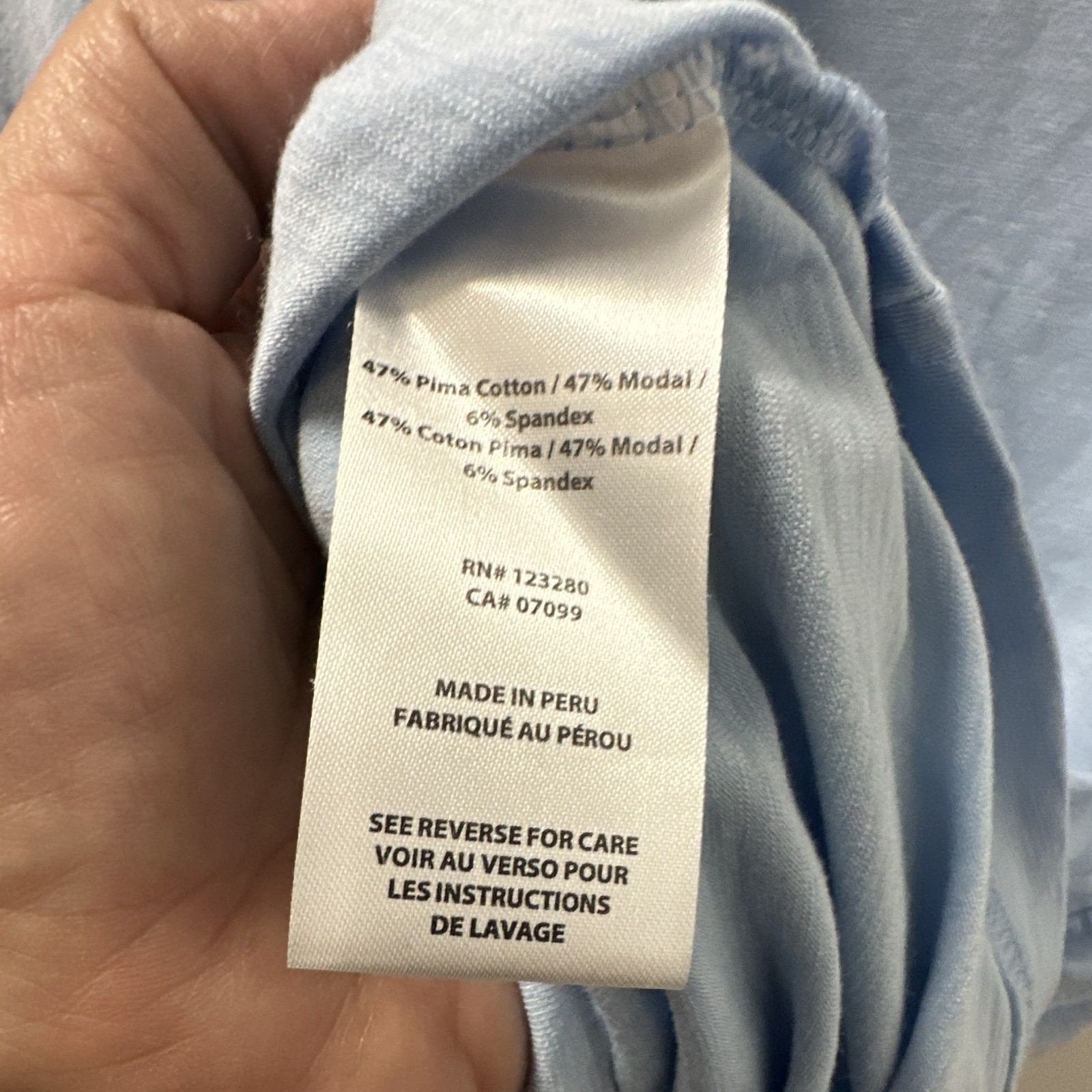 TravisMathew Men’s XL Blue Solid V-Neck Short Sleeve Pima Modal Logo T-Shirt