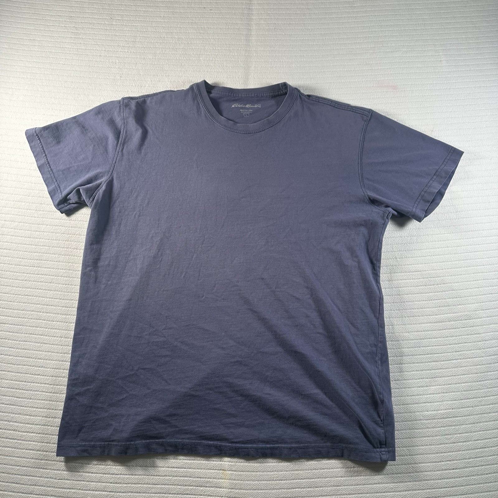 Eddie Bauer Legend Wash T Shirt Men’s Size L Blue Cotton Short Sleeve Classic