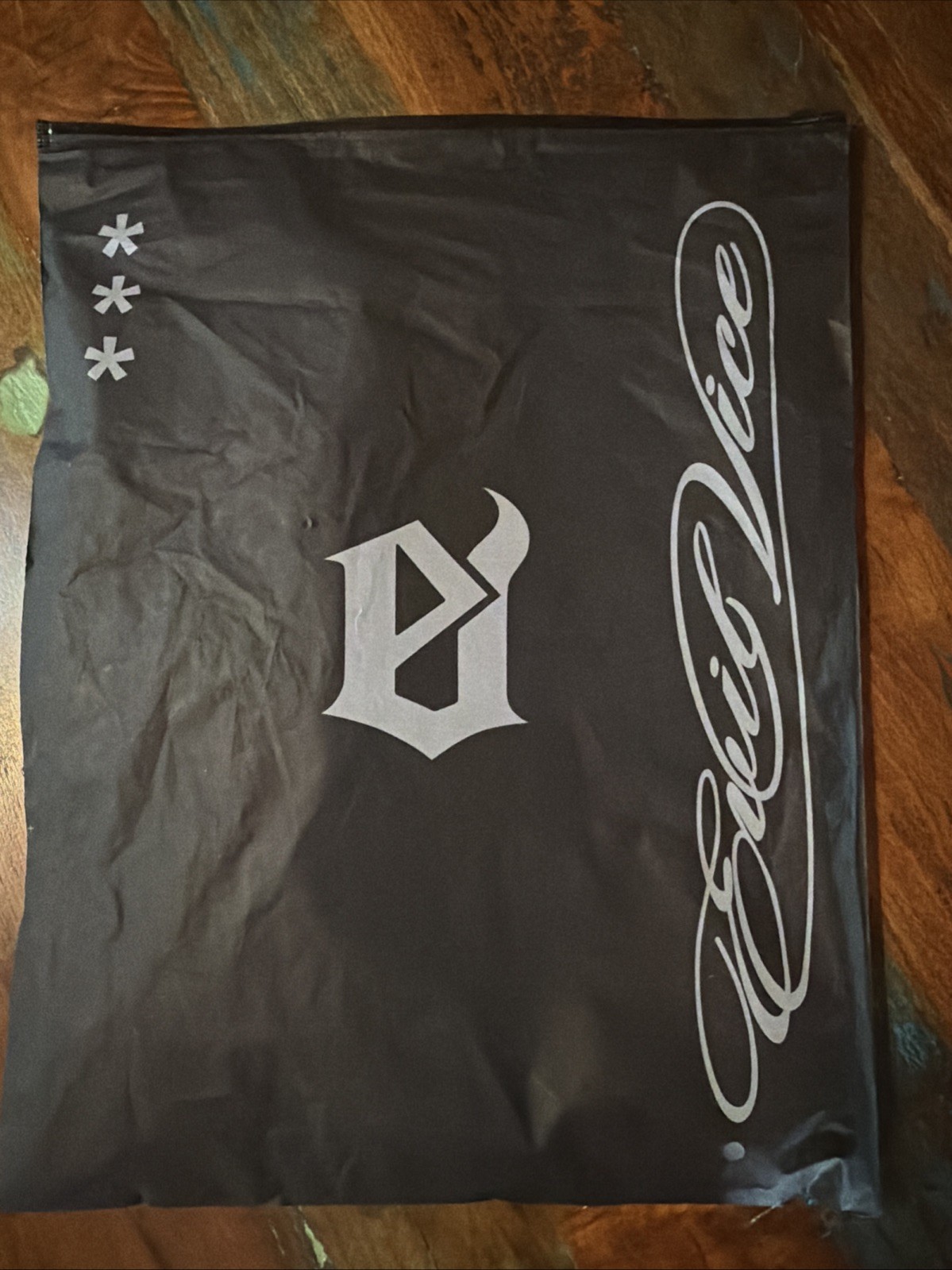 Size Medium Evil Vice Fire Star Skull T-shirt
