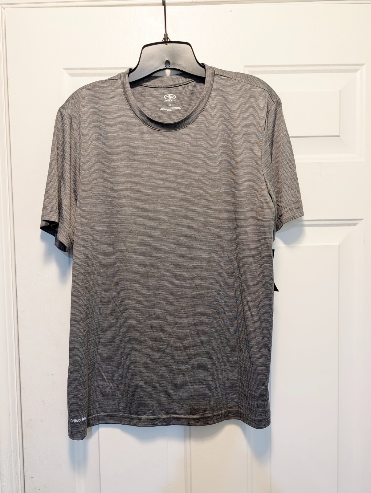 Athletic Works Driworks Quick Dry Tee Shirt Mens Medium Short Sleeve Gray NWT