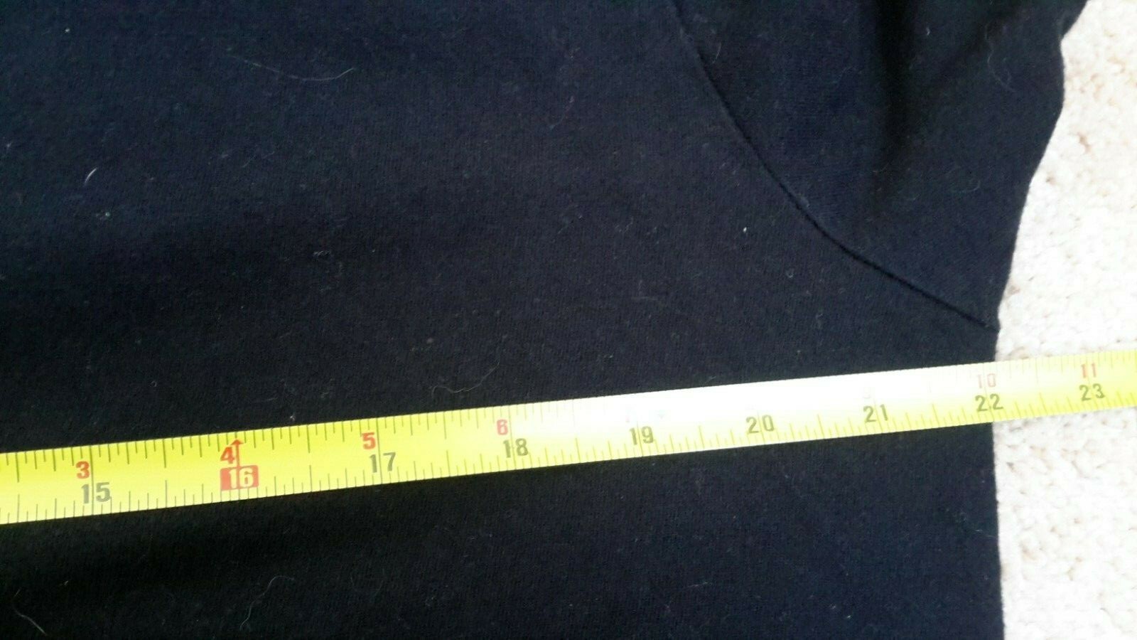 Old Navy Basic Mens Size L T-Shirt Black Gray Contrasting Trim Pre-owned
