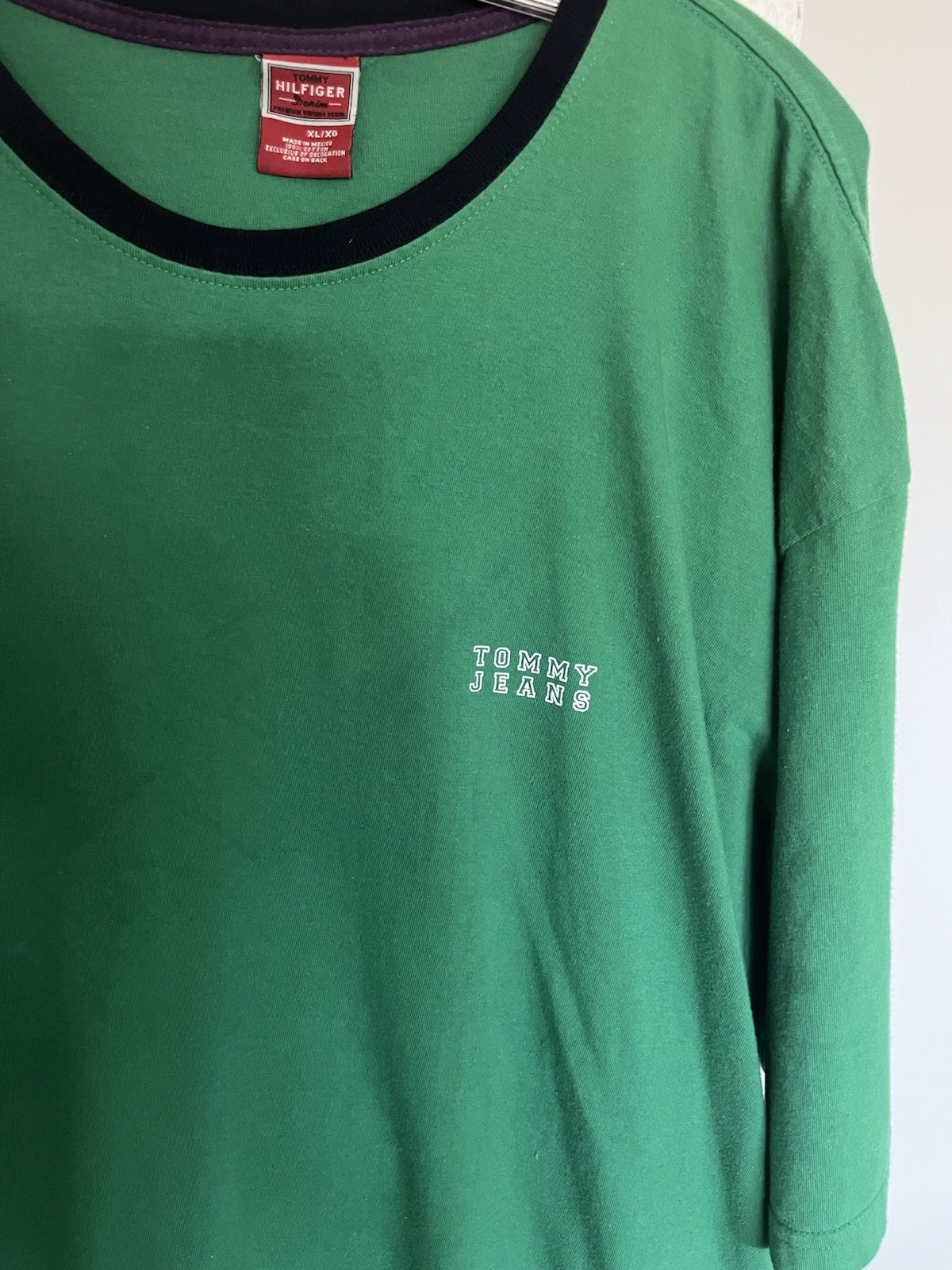 Tommy Hilfiger Men’s Y2K Green Short Sleeve T-Shirt Size XL