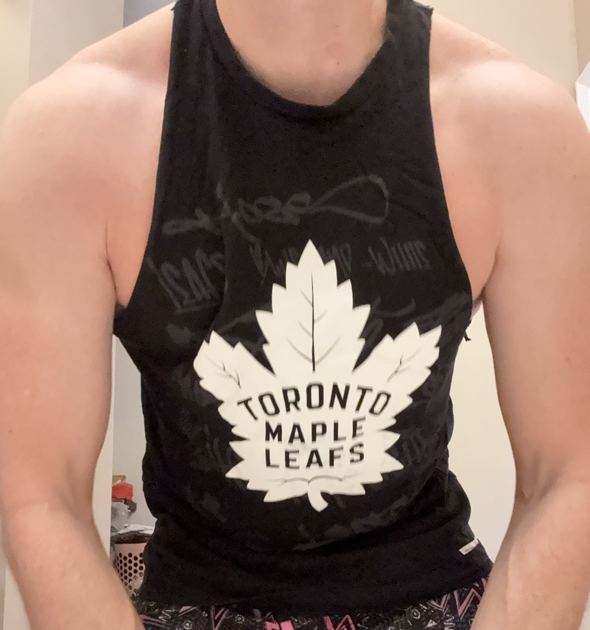 mens – Sz L Workout shirt Stringer – MUSCLE CUT – Gains