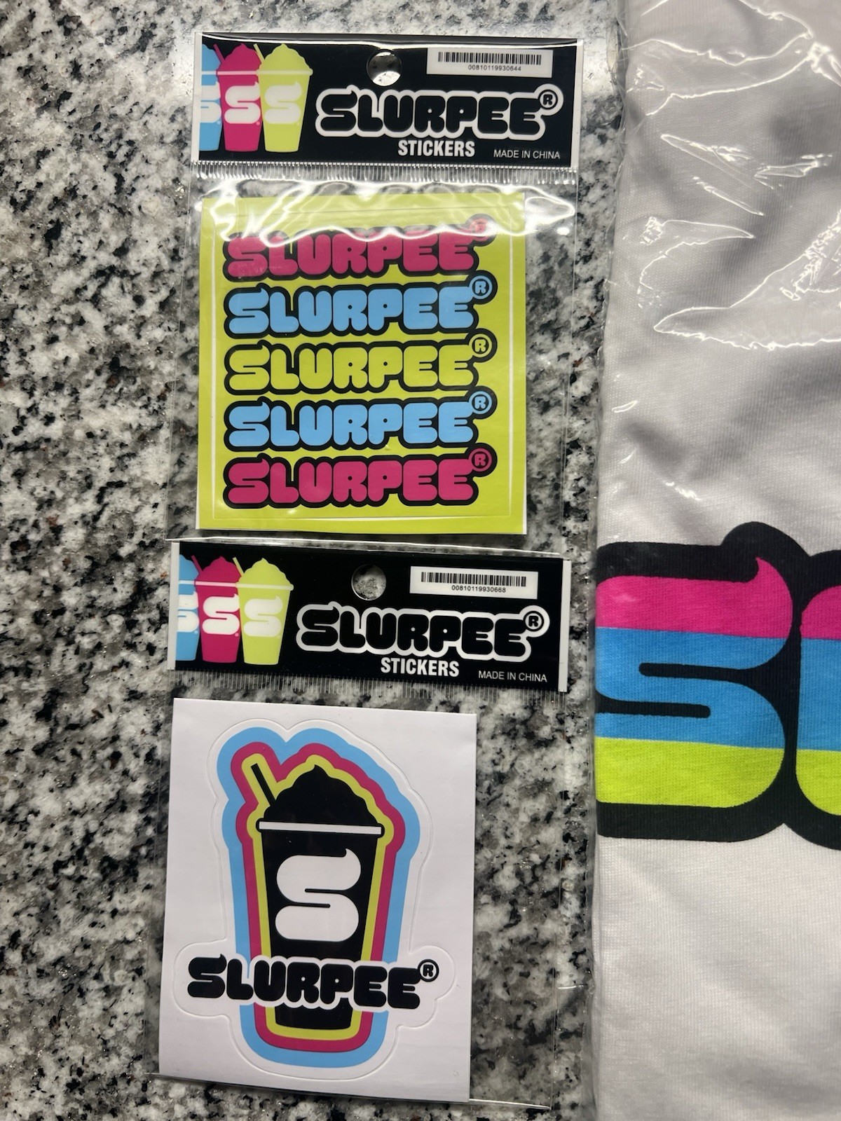 7-Eleven Slurpee Logo Men’s Graphic Print Short Sleeve T-Shirt White Black