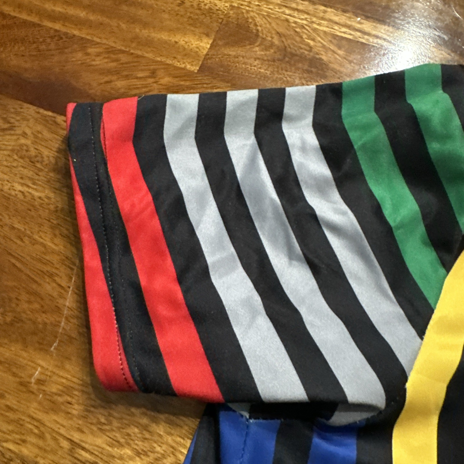 Mens Hudson Outerwear striped face shirt size Large Comfy 100 % polyester