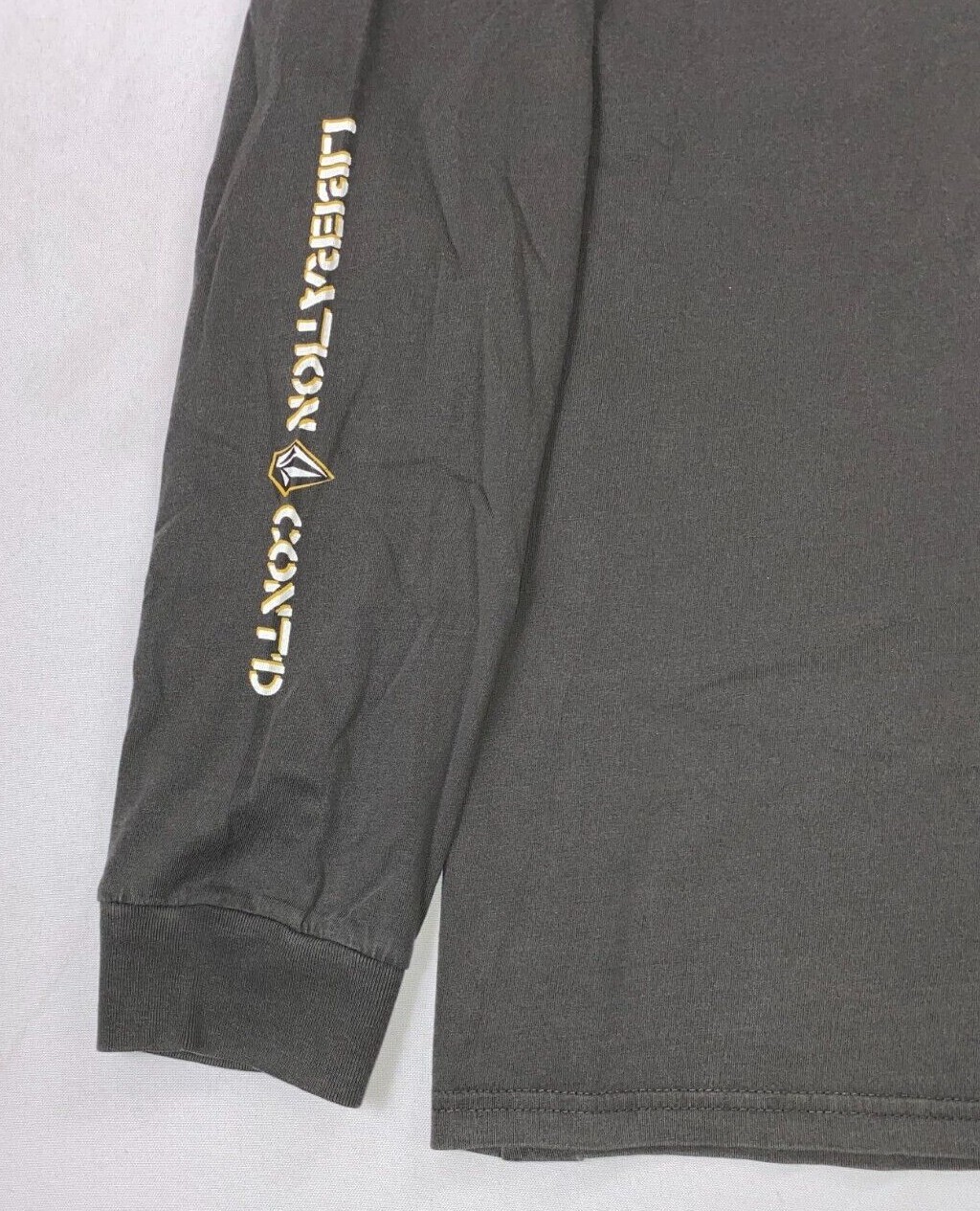 Men’s Volcom Liberation Modern Fit Special & Unique Long Sleeve Cotton Shirt
