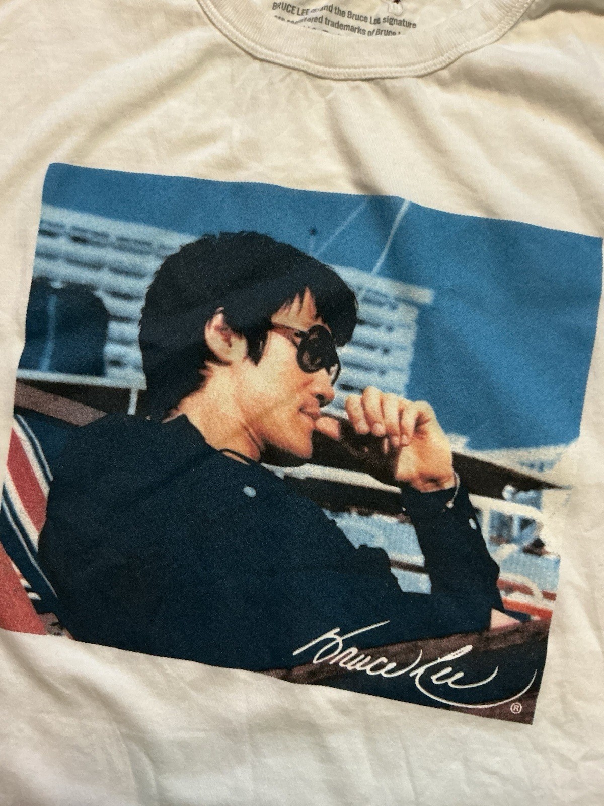 Tailgate Clothing Company Bruce Lee Sunglasses Shades Martial Arts T-Shirt Sz. L
