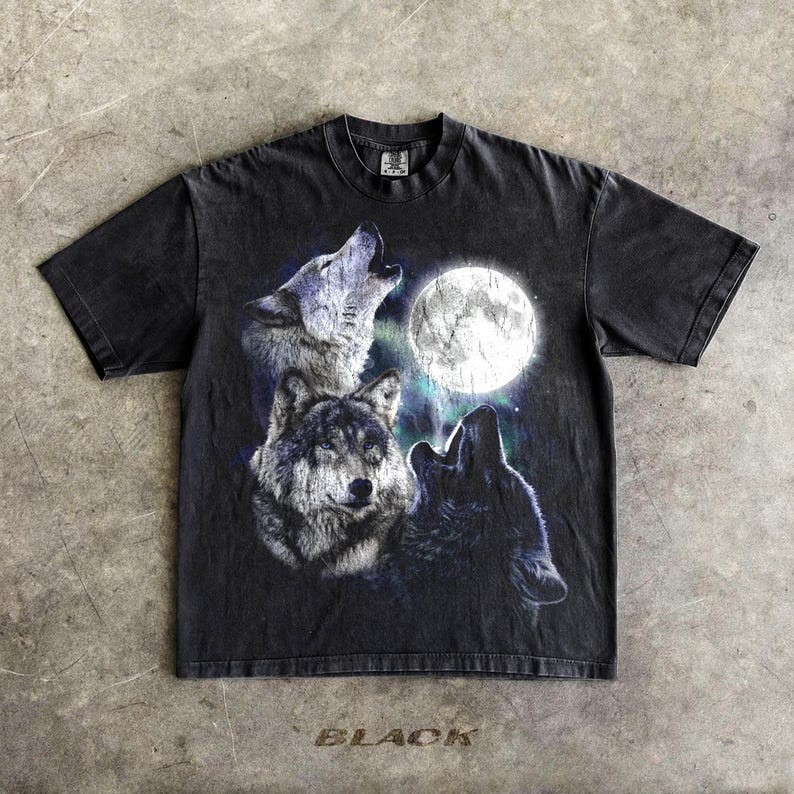 Howling Wolves Vintage 90s Graphic Shirt, Retro Wolf Moon Tee