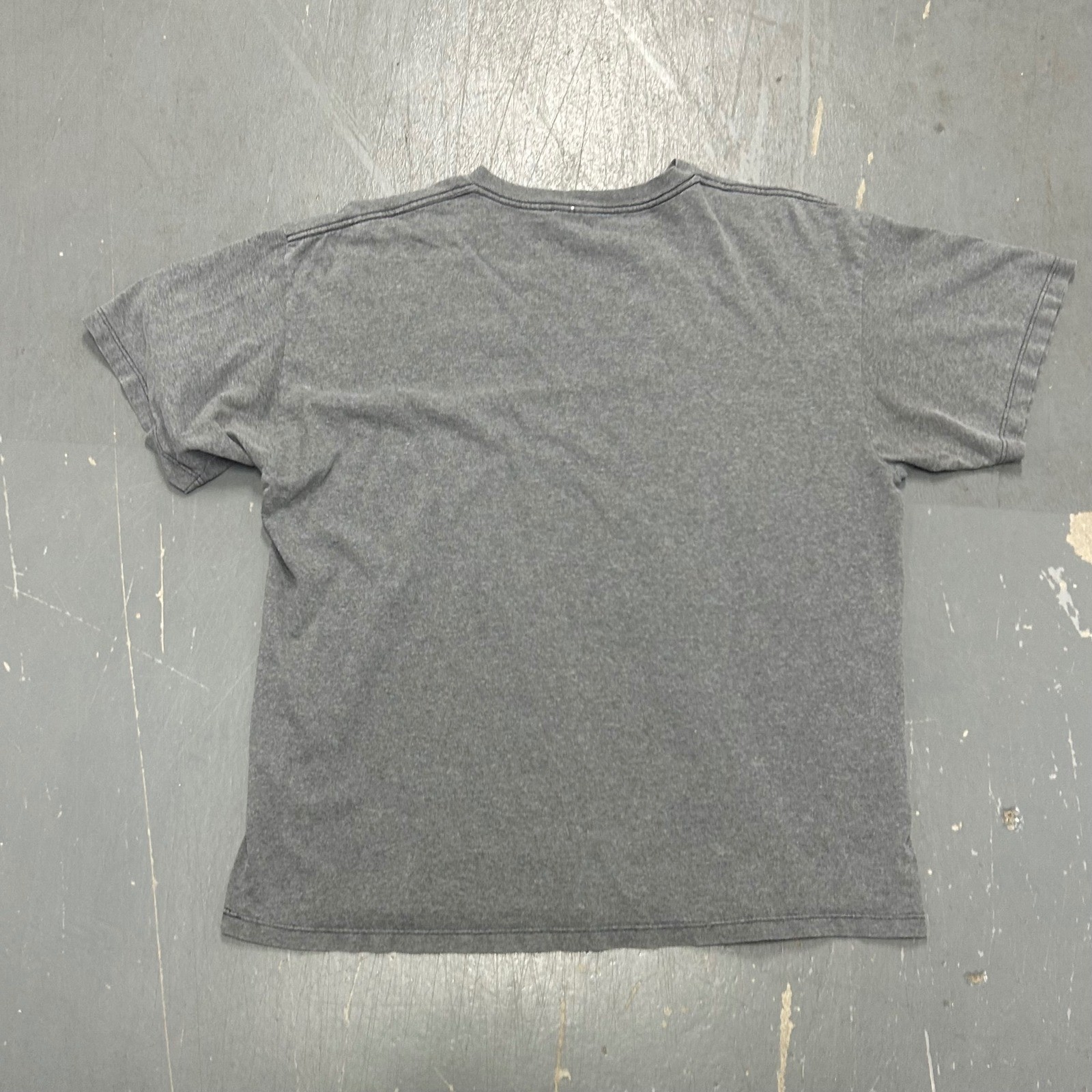 Vintage Nike Sports T-Shirt Mens Large Grey Oval Graphic Classic Logo Tee