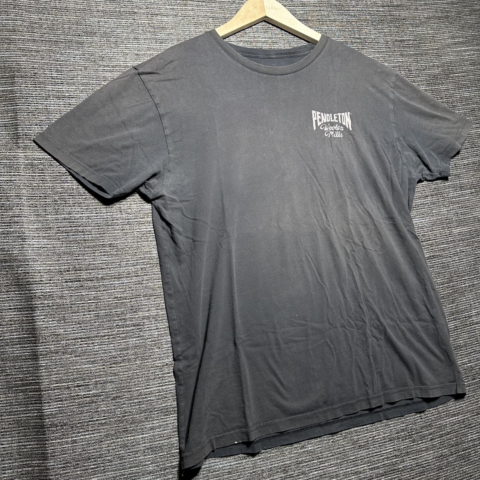 Pendleton Shirt Men’s XL Black Short Sleeve Wooden Mills Faded
