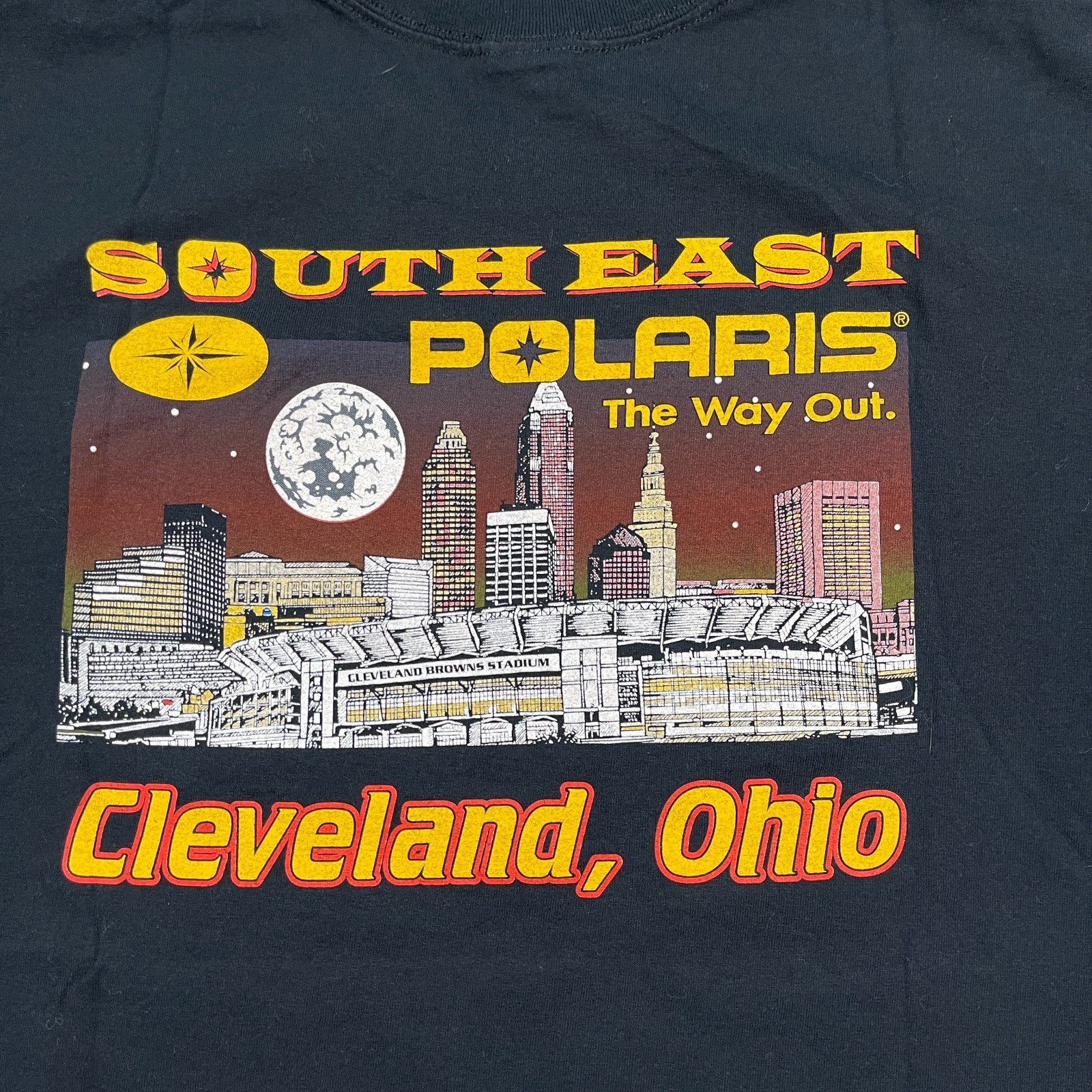 Vintage 2005 Victory Motorcycle Biker Shirt L 21×27 Cleveland Ohio