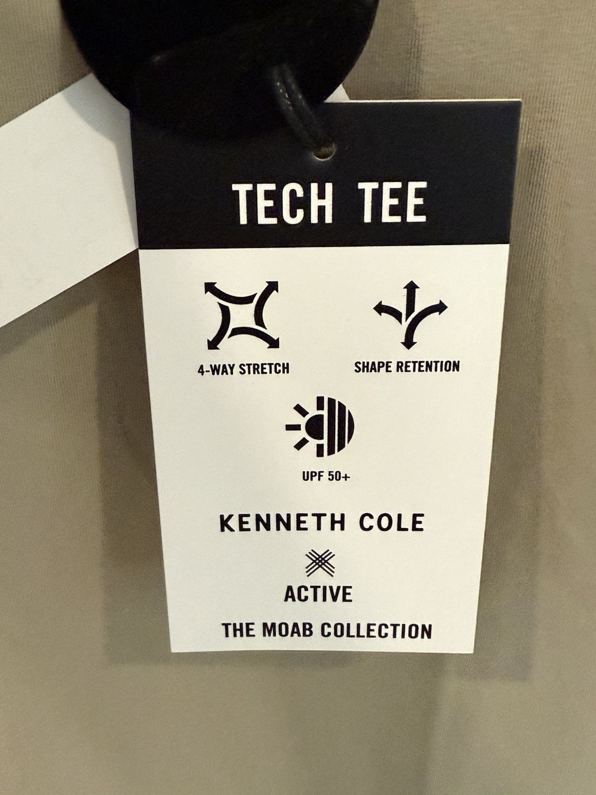 Kenneth Cole Small Moab Active Tech T-Shirt Tan Stretch $49