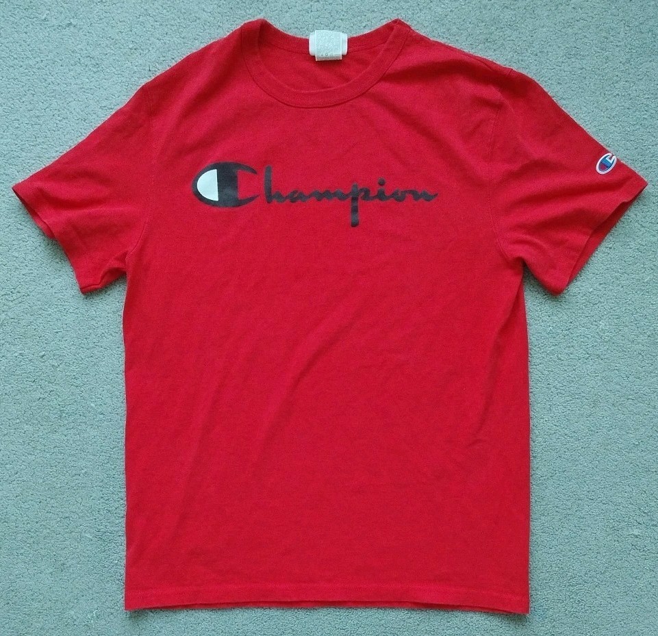 Champion Mens M 100% Cotton Red Tee Shirt Pit 19″ Length 27″
