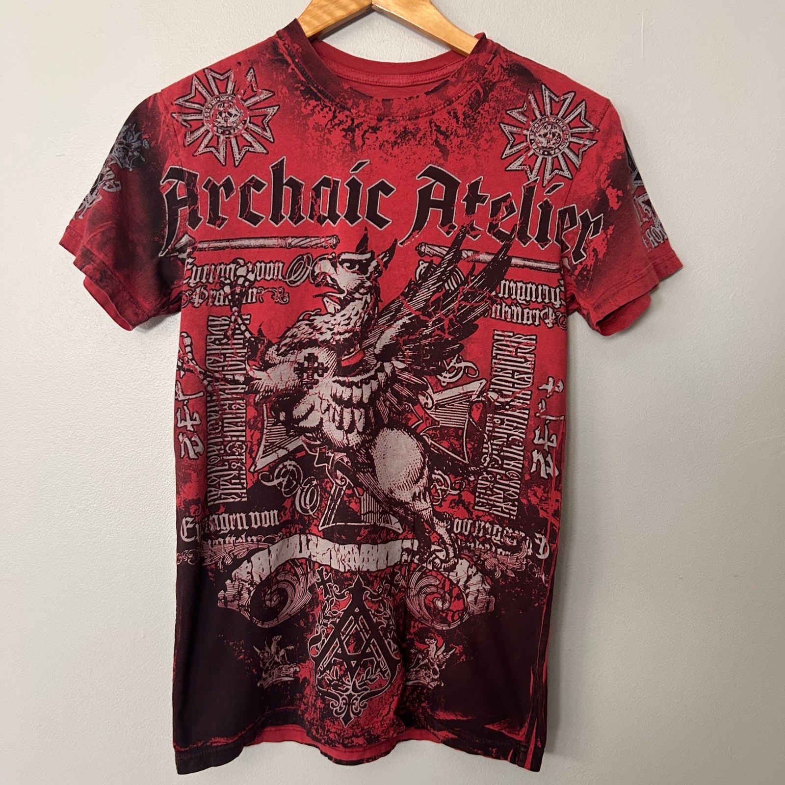 Archaic by Affliction Shirt Mens Small Red Black Double Sided Graphic Buckle Y2K