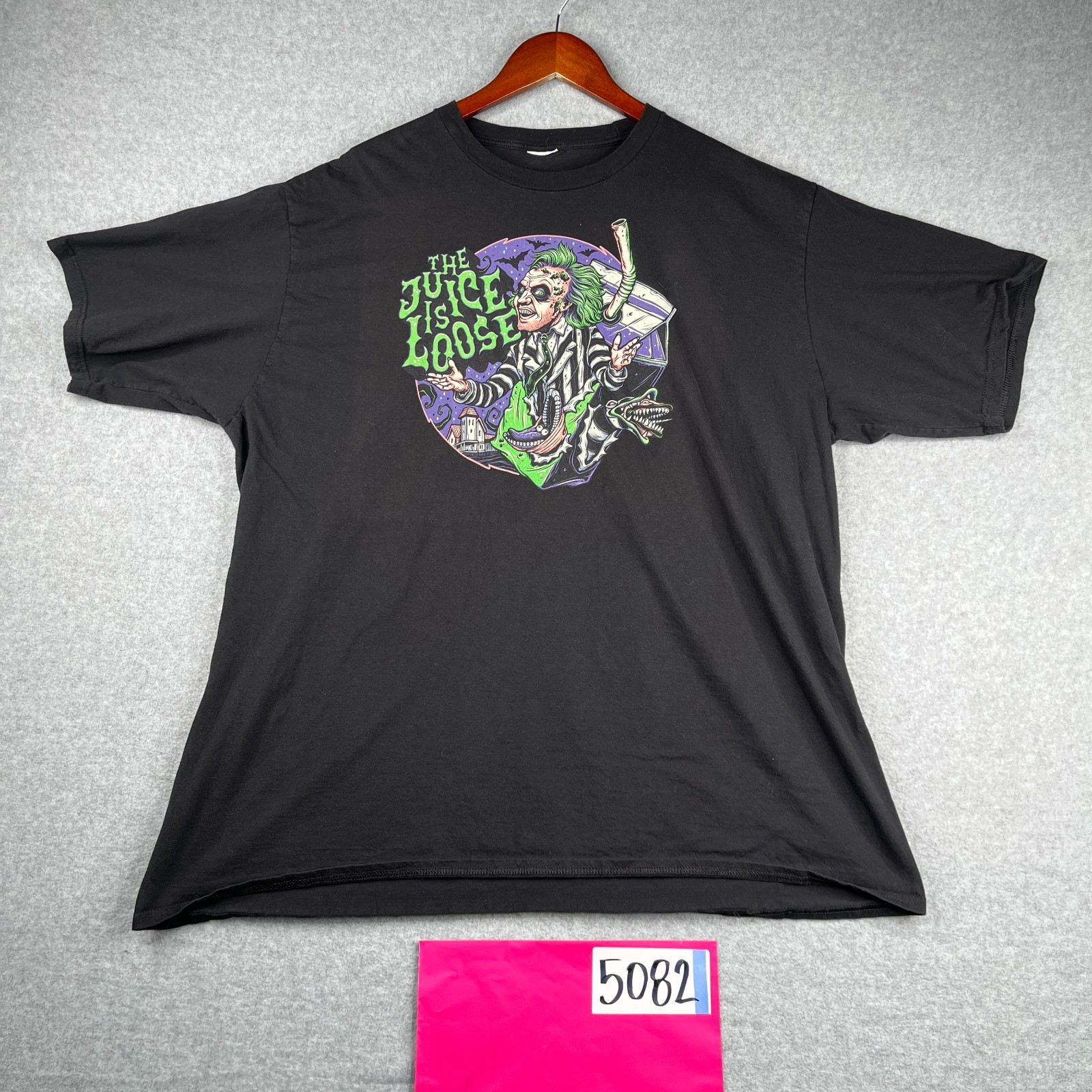 Beetle Juice T Shirt 2XL Black Juice Is Loose Graphic Print Mens