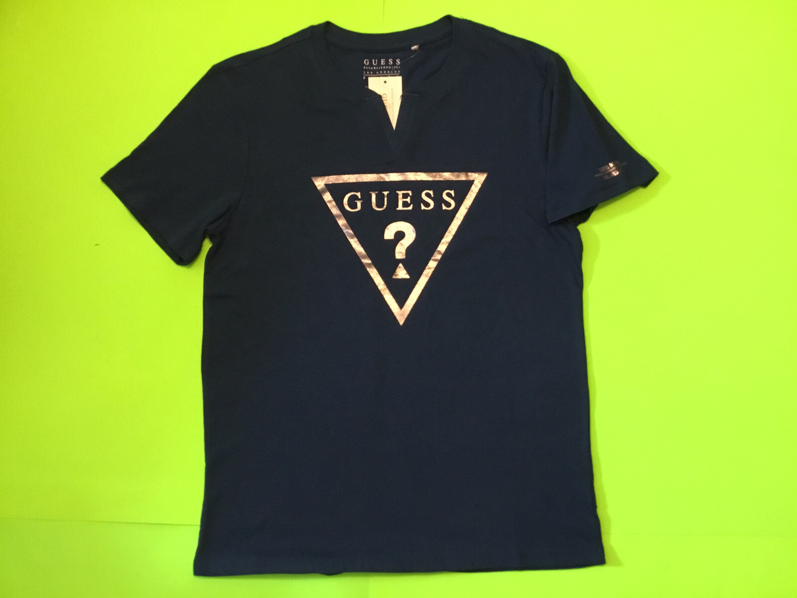 GUESS Los Angeles Men’s Short Sleeve T-Shirt Size LARGE Blue w/Silver Cotton NEW