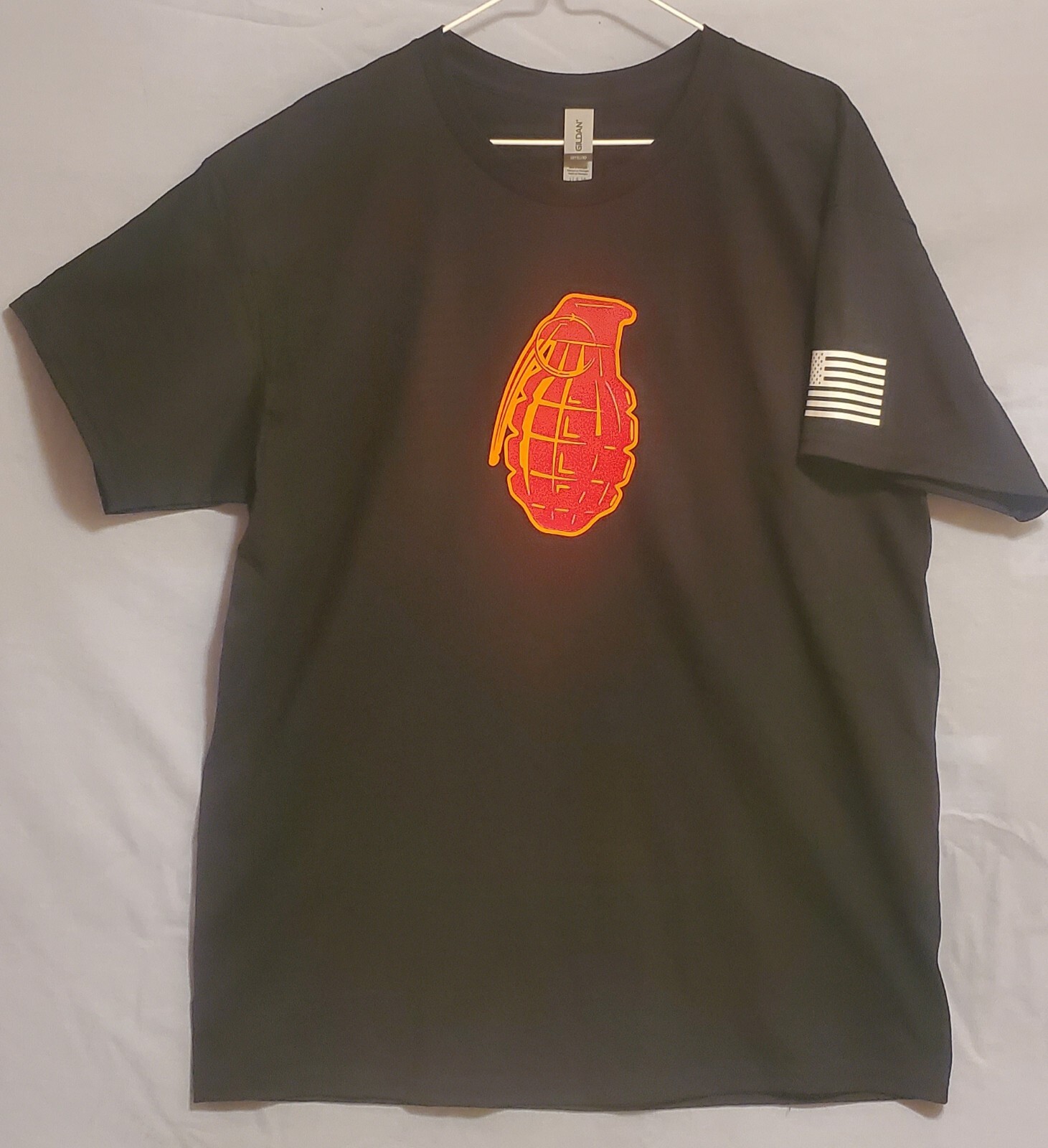 Men’s Large Tshirt Grenade Design Cotton Blend