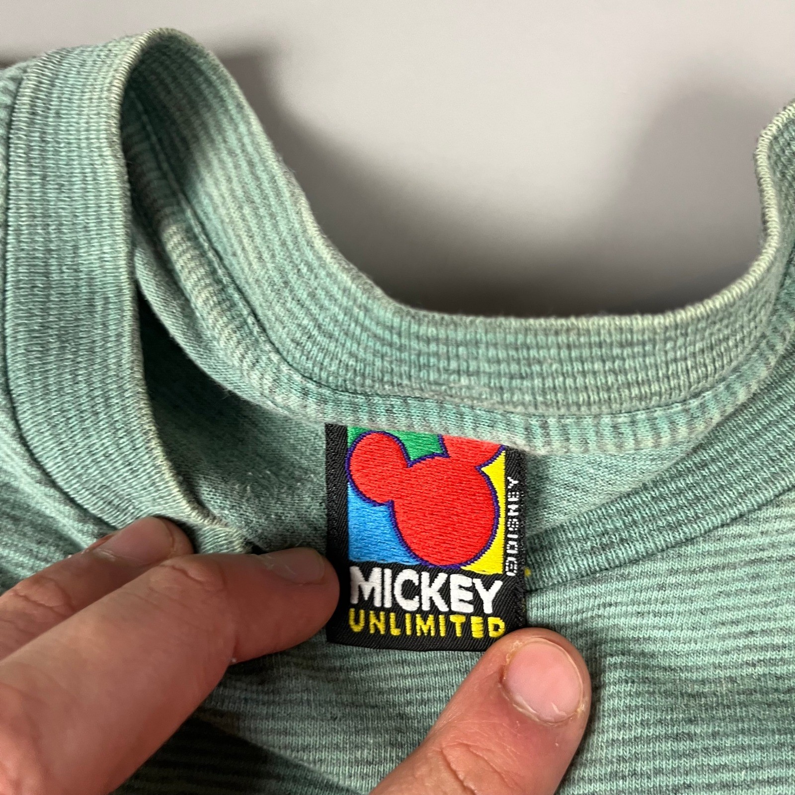 Mickey Unlimited T-Shirt Mens XL Green Striped Goofy Embroidered Vintage Disney