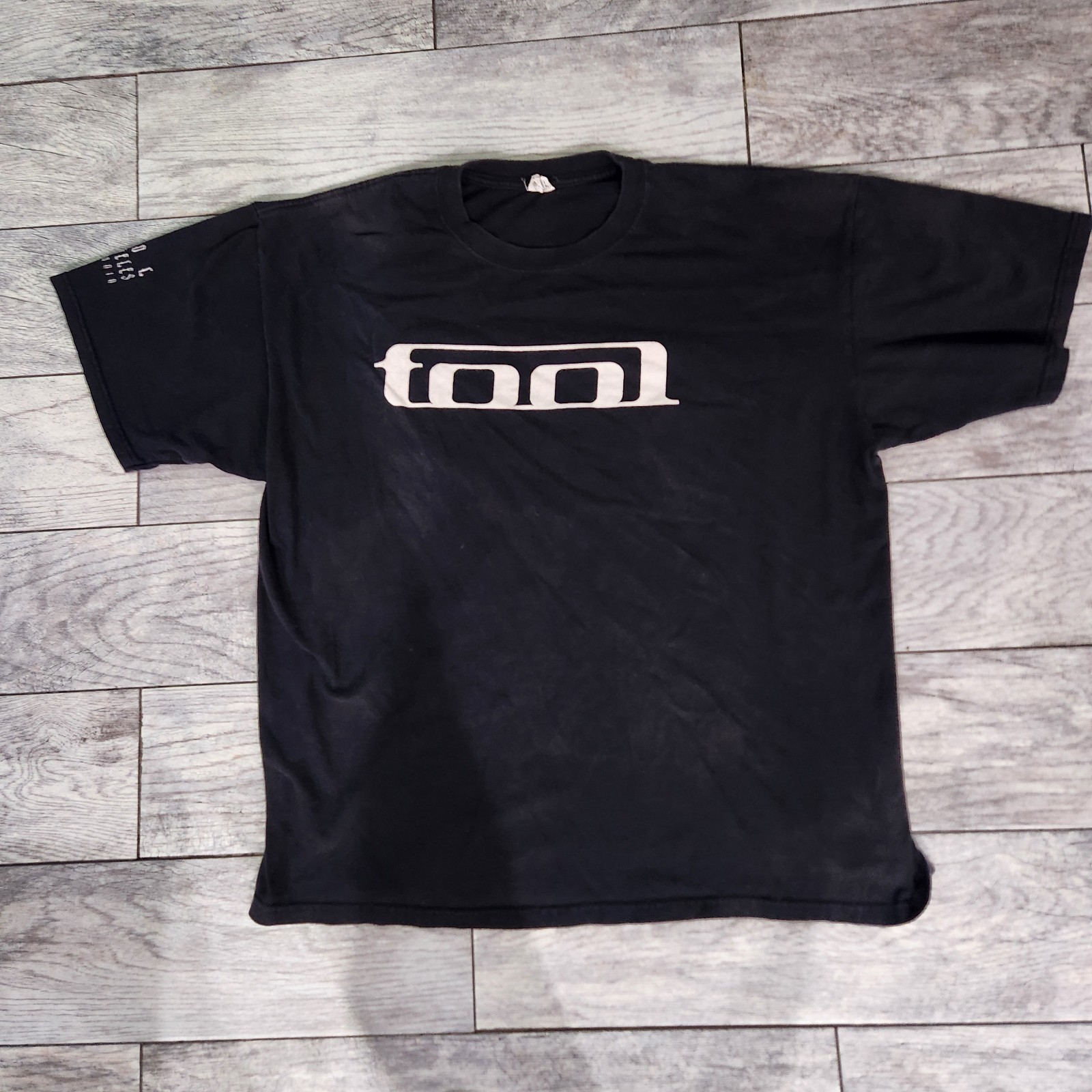 Tool Men’s Tool Los Angeles, California Vintage Logo Band T-Shirt Size 2XL
