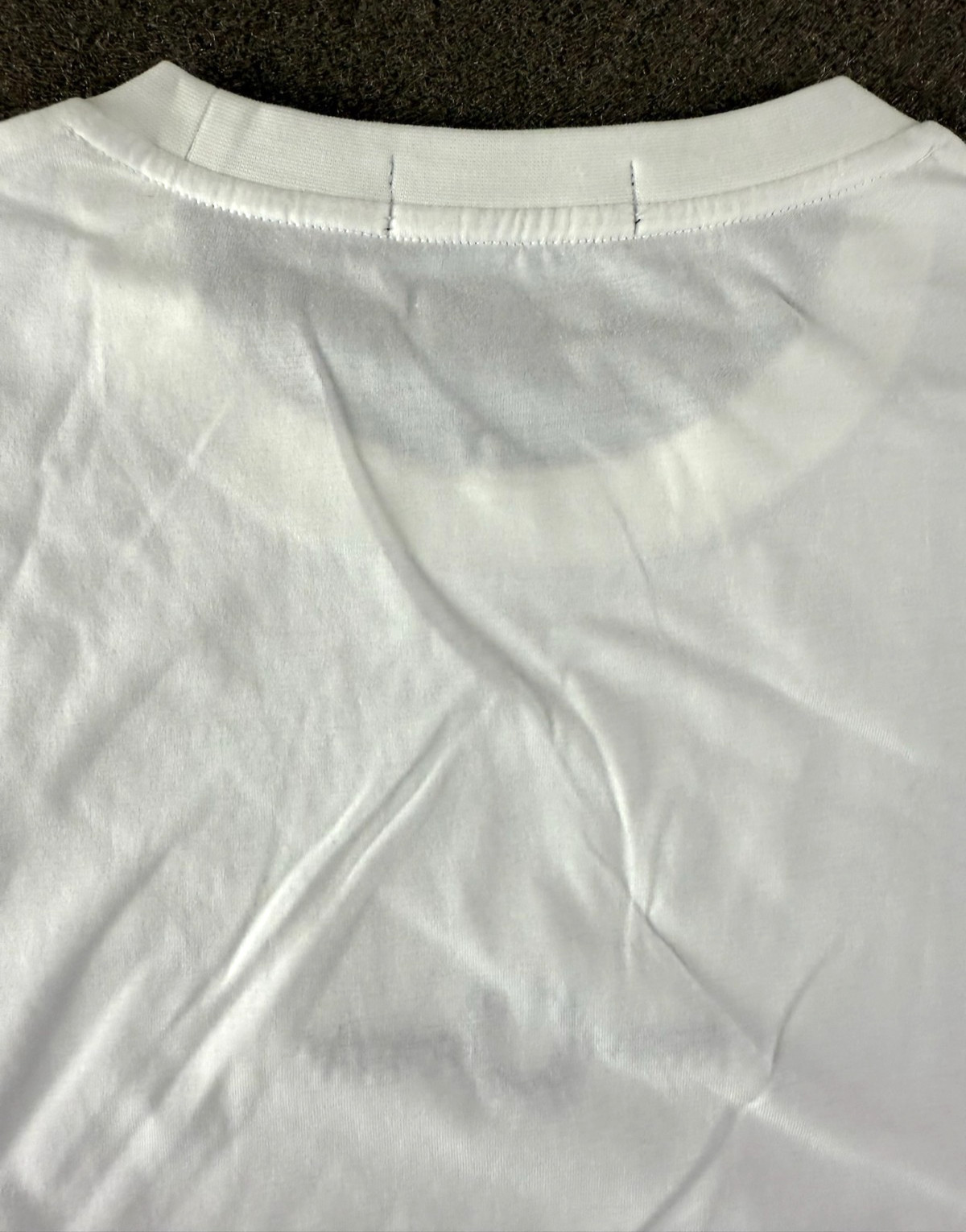 NWT Fred Perry Logo-Embroidered Crewneck White T-Shirt Men’s Size Large M4580