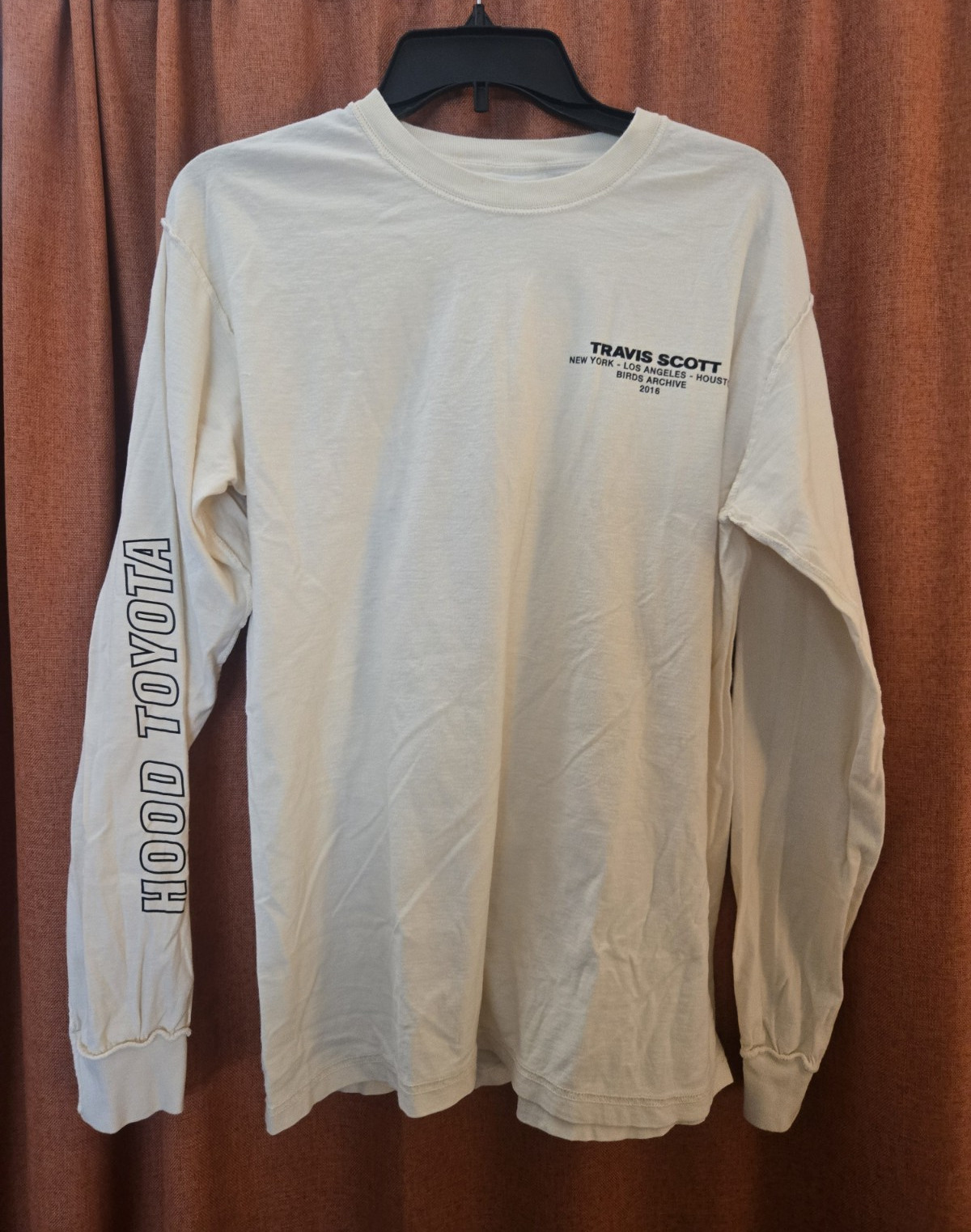 Travis Scott Men’s Off White Hood Toyota Birds Archive Long Sleeve Tee S
