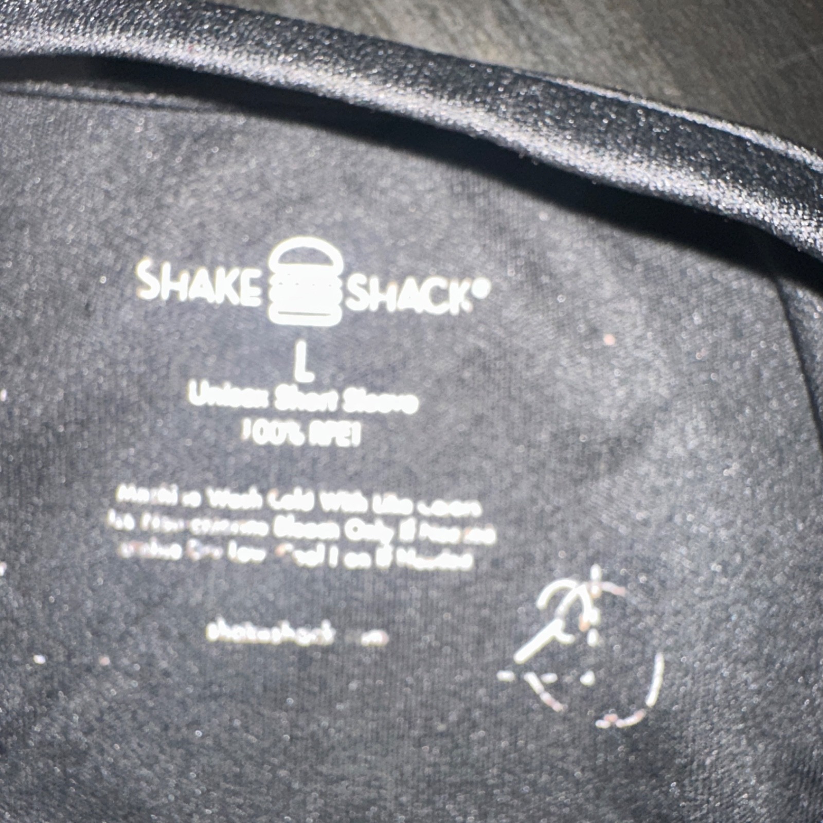 Shake Shack T Shirt Large Gently worn 100% recycled polyester 25″ armpits