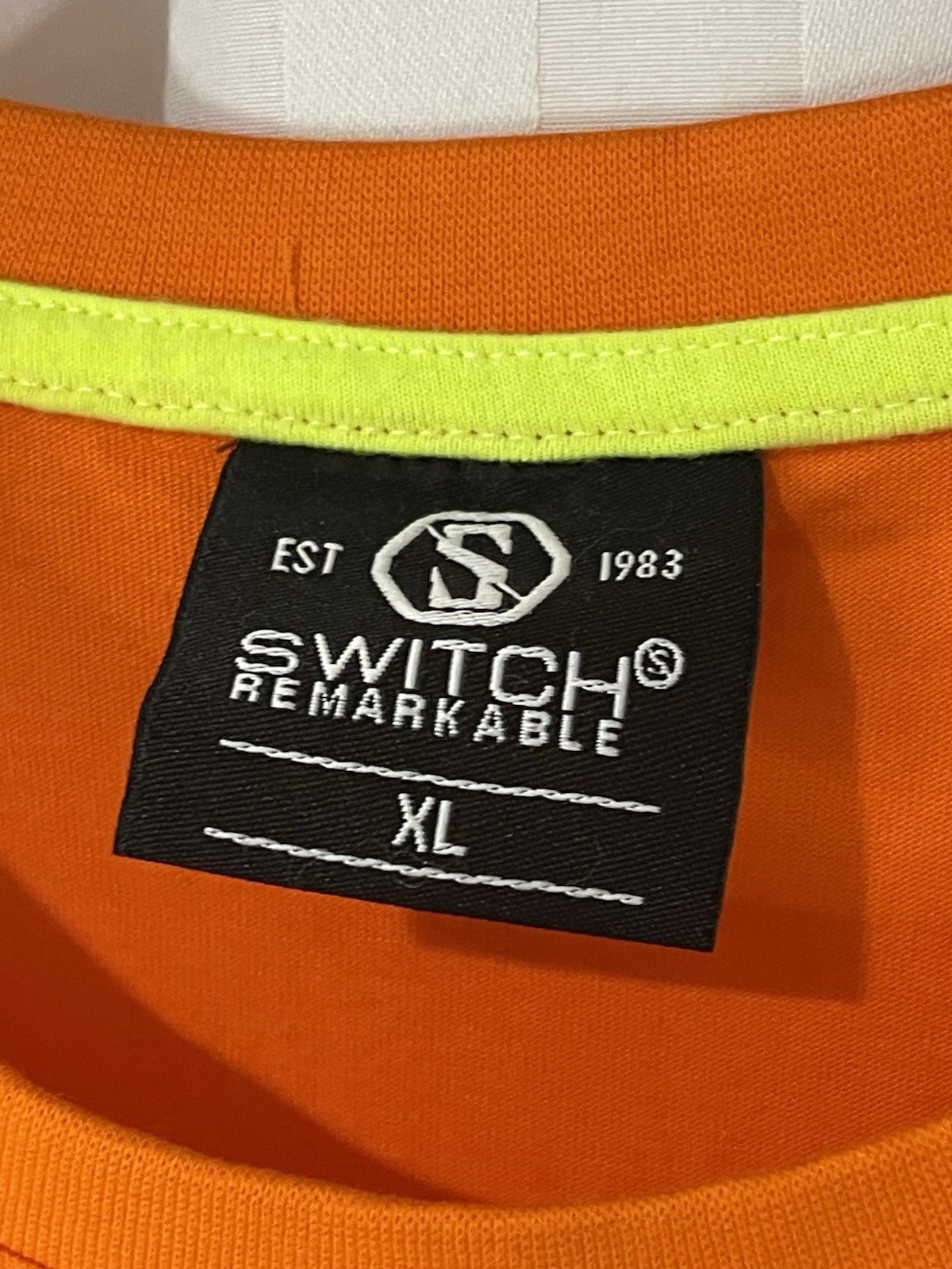 Vintage Switch Remarkable Buckle Pocket Strap T-shirt Orange Black XL Yellow