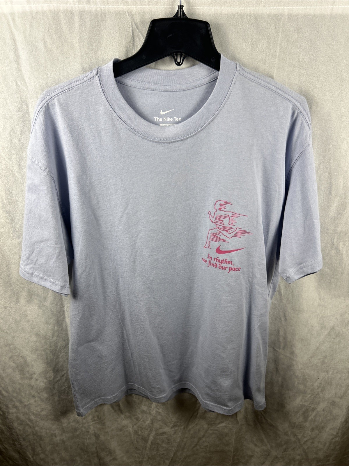 Nike Mens Loose Fit The Nike Tee Running T Shirt Medium Light Purple HV4152 057