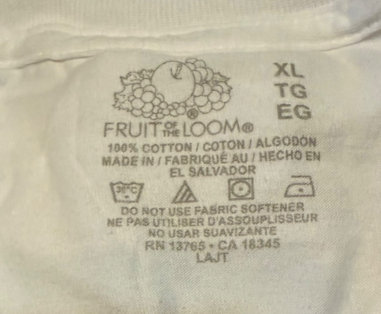 Huge Lot of 12 Fruit of the Loom Men’s XL White Crew neck T Shirts free shipping