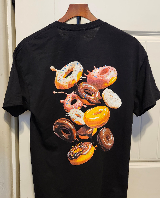 BRAND NEW DUNKIN’ DONUTS UNIFORM DRINKS SHIRT W/NAME TAG – SIZE SMALL