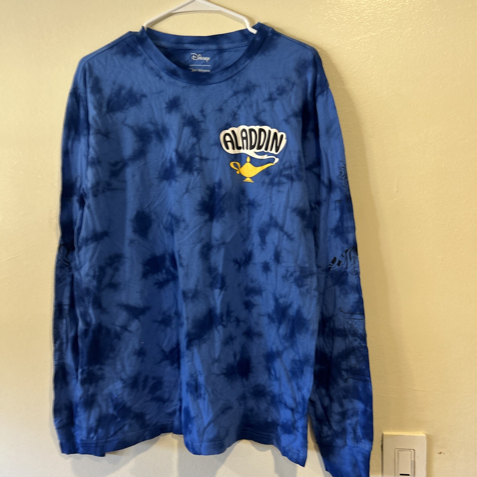 Disney Aladdin Balcony Scene Tie-Dye Blue Long Sleeve T-Shirt Medium