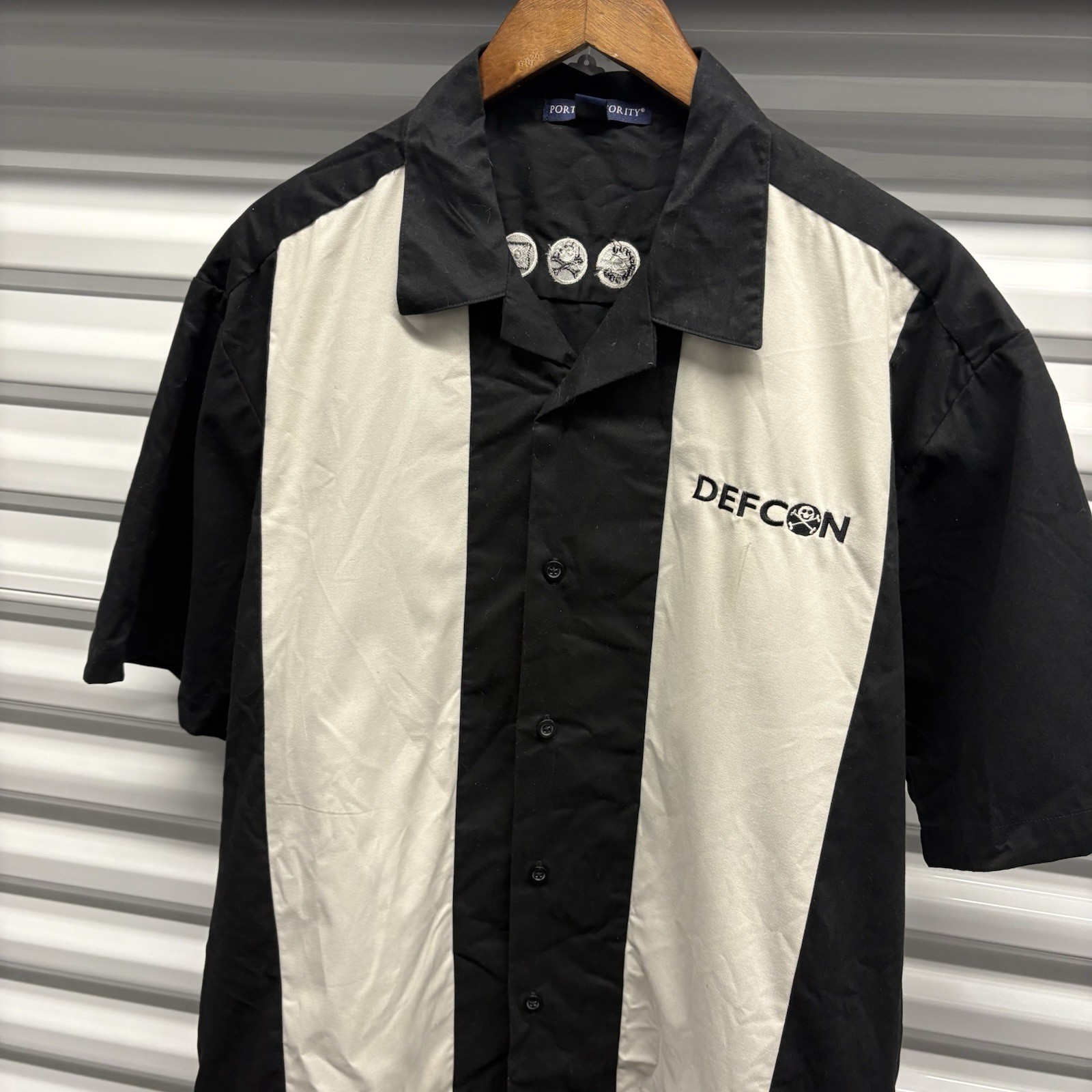 Vintage Y2K Def Con Shirt Size M Computer Hacker Las Vegas Convention Button Up