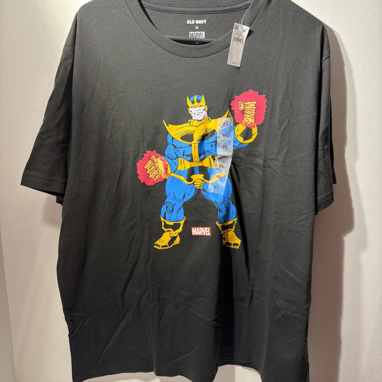 Marvel Thanos Infinity Gauntlet T-Shirt – Size XL – New With Tags – Old Navy