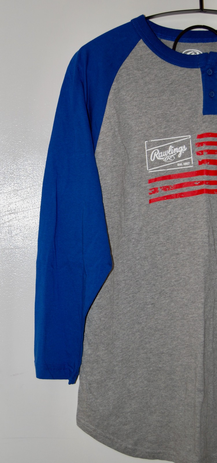 NWT Rawlings Men’s Royal Blue Henley 3/4 Sleeve Flag Baseball Shirt sz M